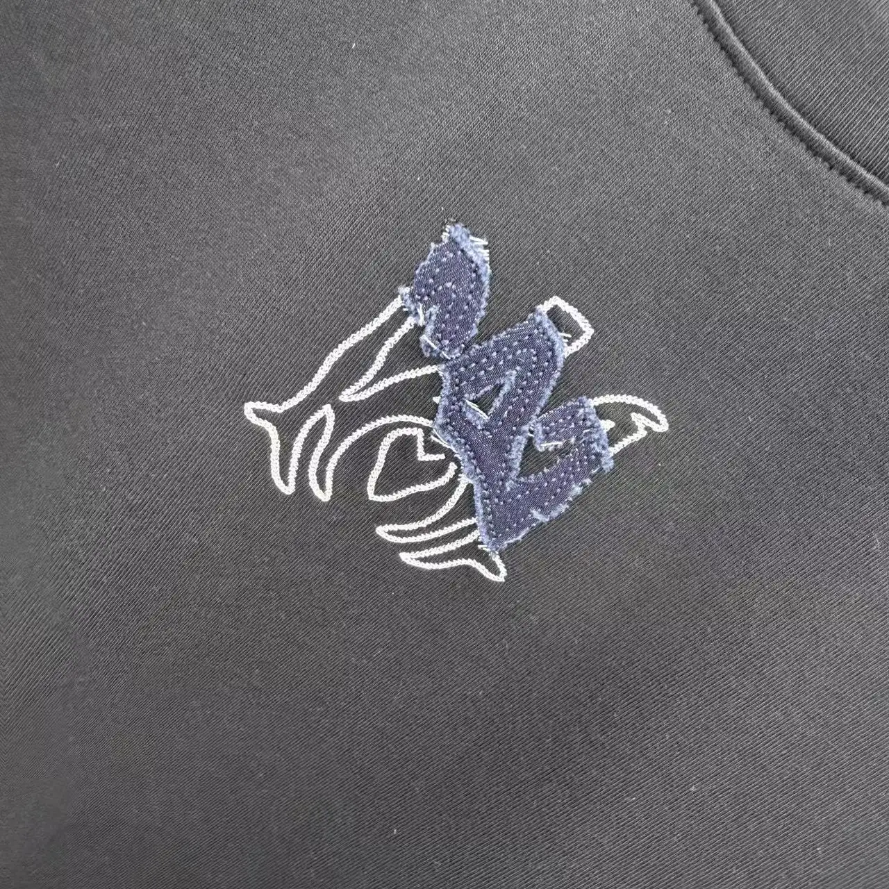 Logo Embroidered Cotton T-Shirt D17014313 — view 6