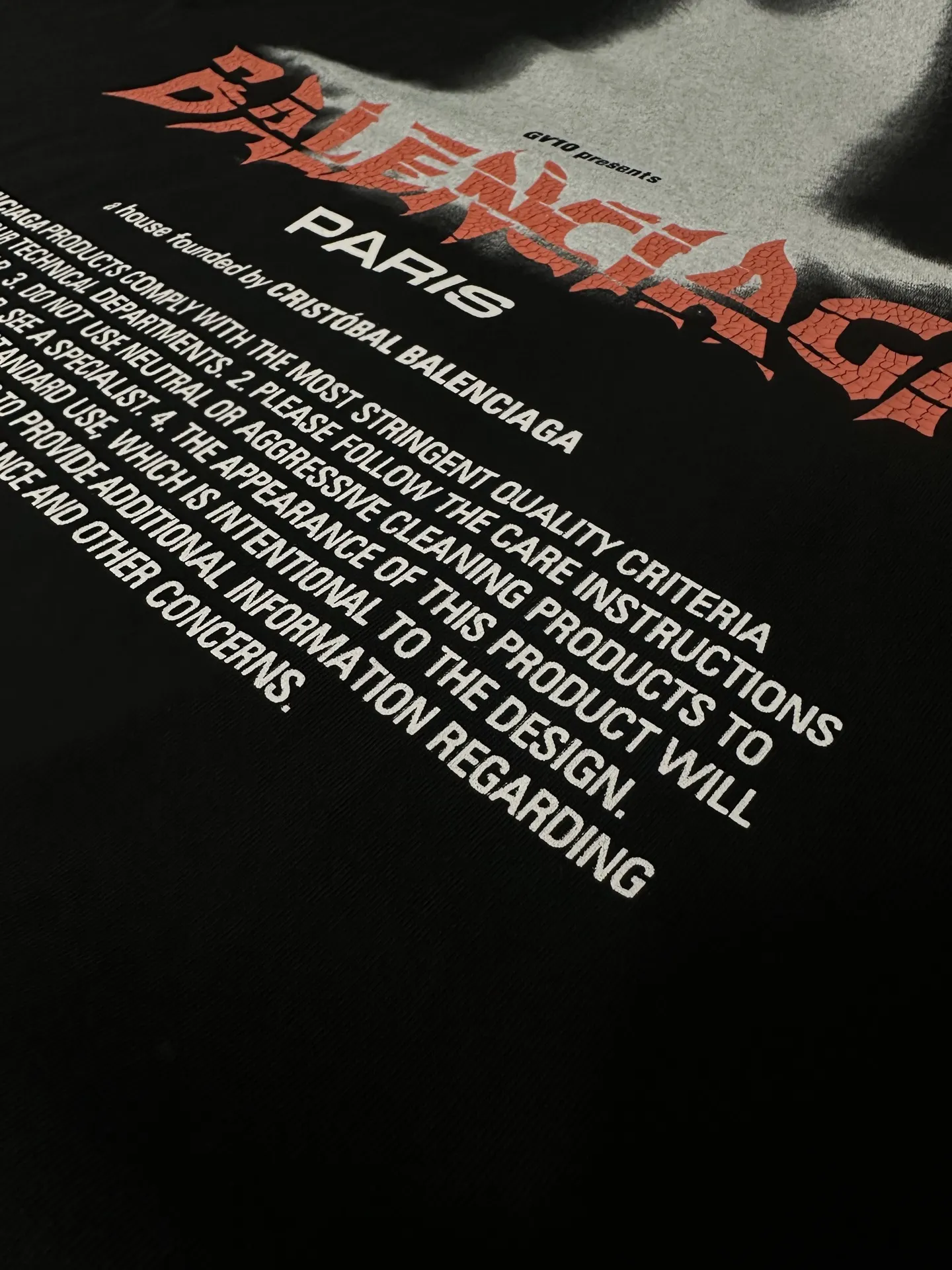 Gothic Logo Print Oversized T-Shirt D17011963 — view 8