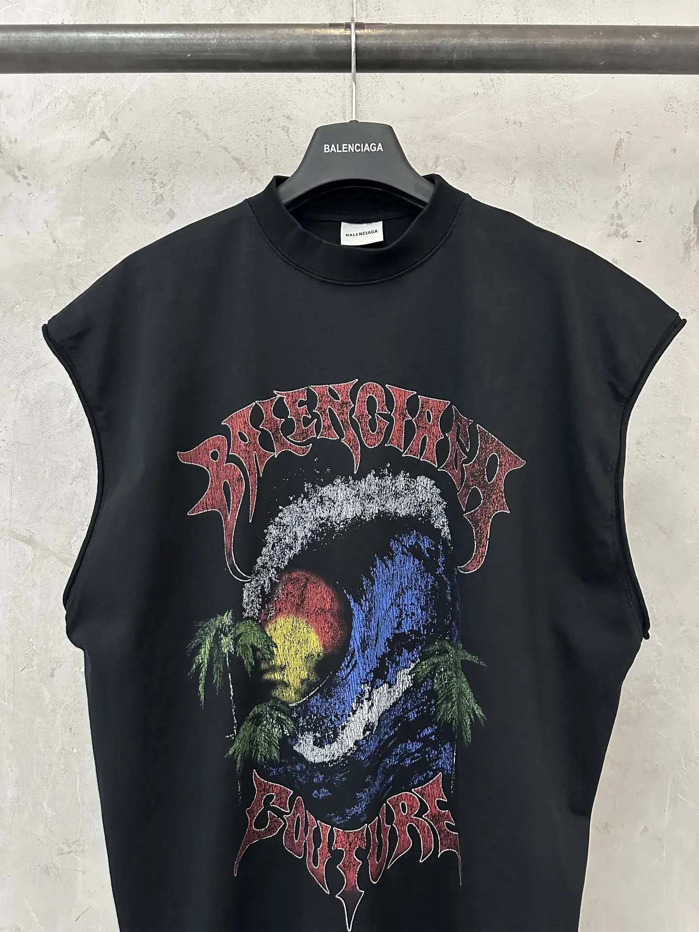 Balenciaga Couture Wave Print Sleeveless T-Shirt D17011951 — view 3
