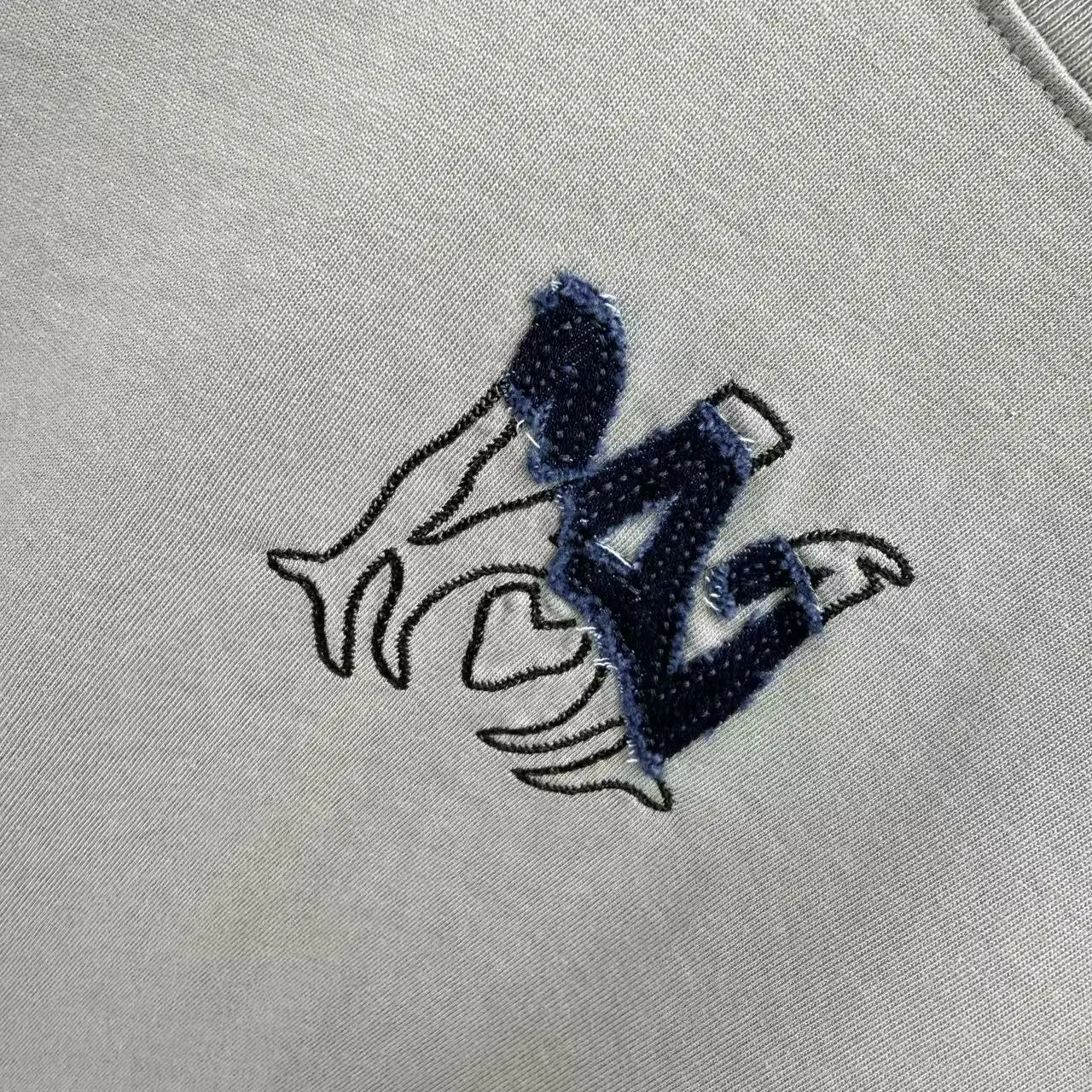 Embroidered Logo Cotton T-Shirt D17014314 — view 6