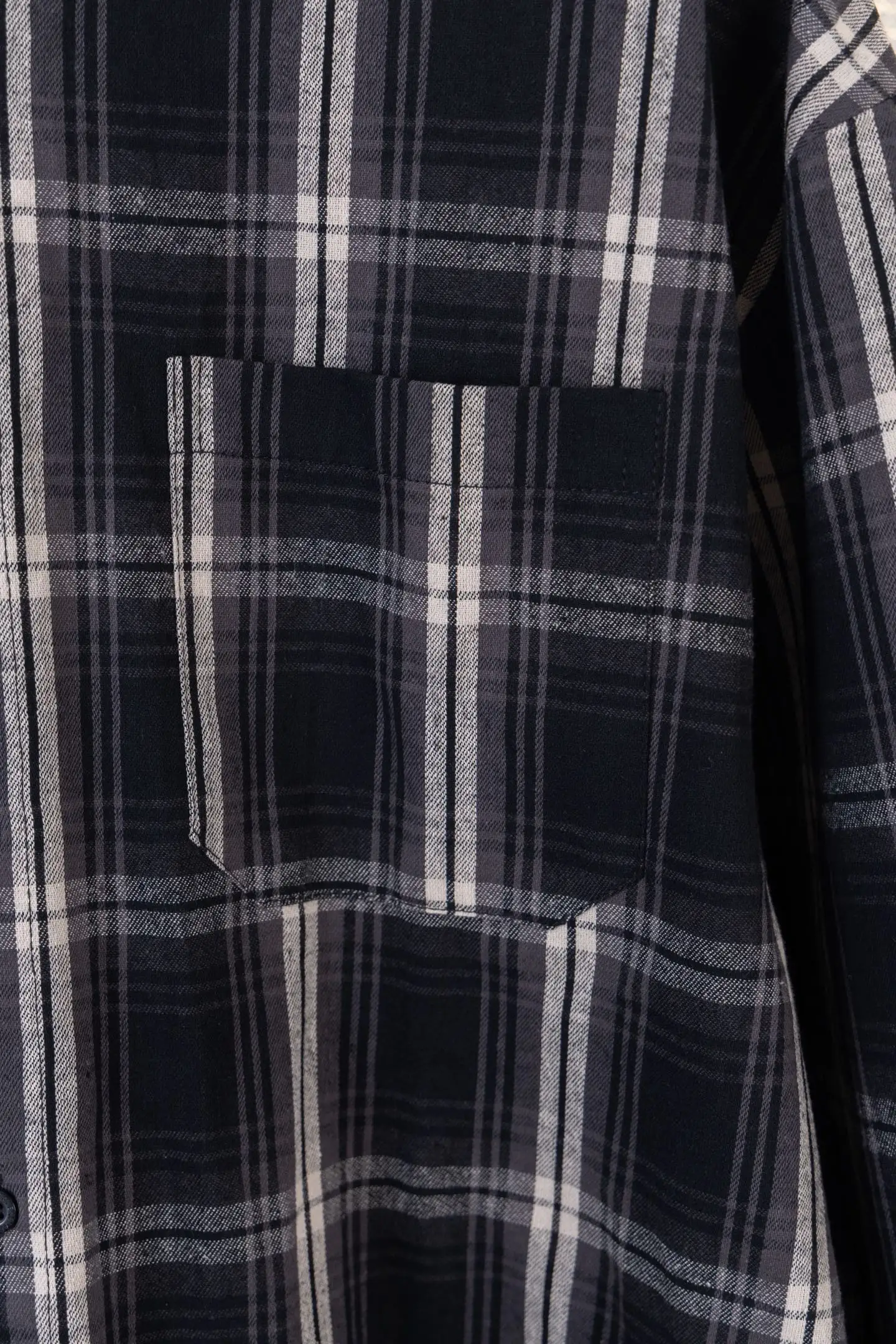 Oversized Checked Cotton Flannel Shirt D17512646 — view 7