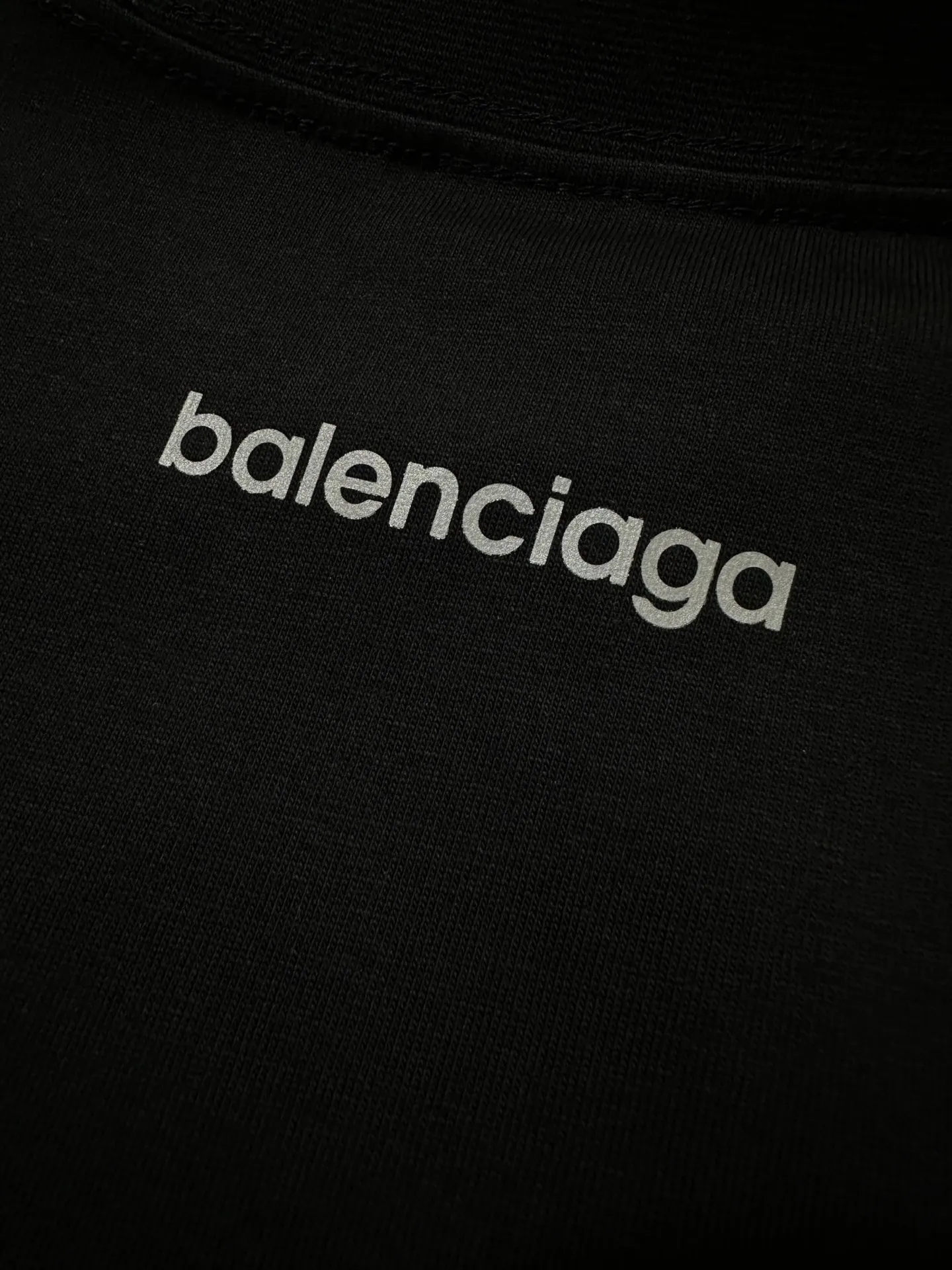 Logo-Print Reflective Cotton-Jersey T-Shirt D17511740 — view 8