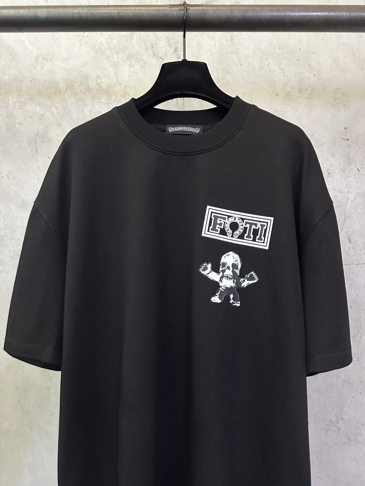 Foti Harris Graphic Print Cotton T-Shirt D17511975 — view 3