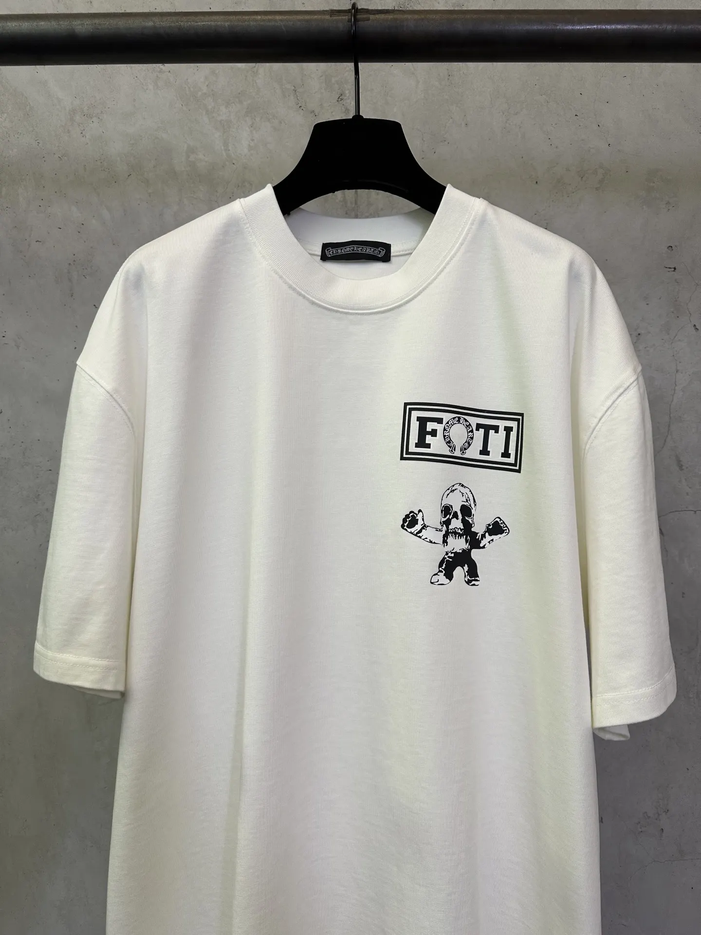 Foti Harris Graphic Print Cotton T-Shirt D17511974 — view 3