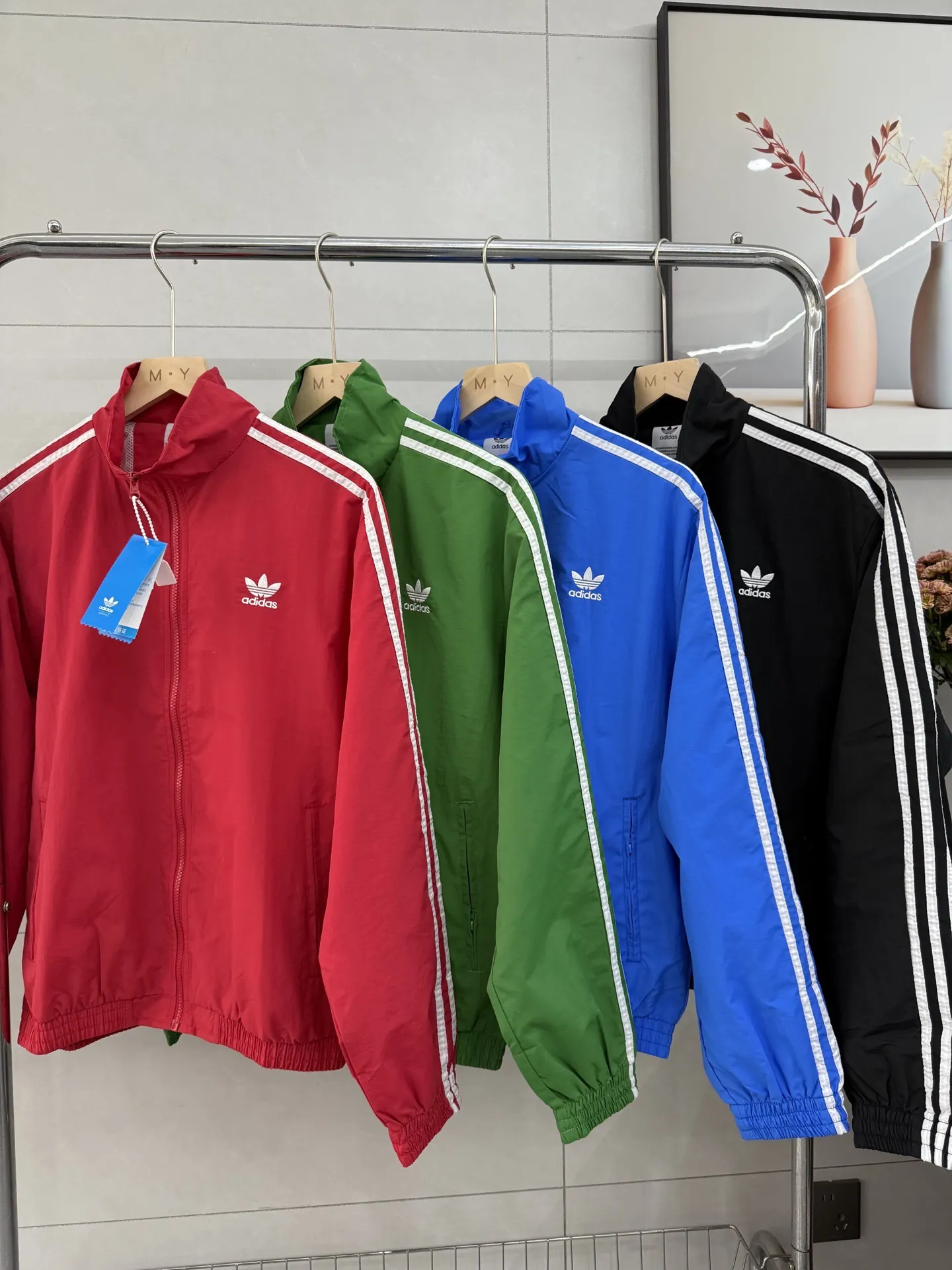 Adicolor Classics 3-Stripes Track Jacket D17514408