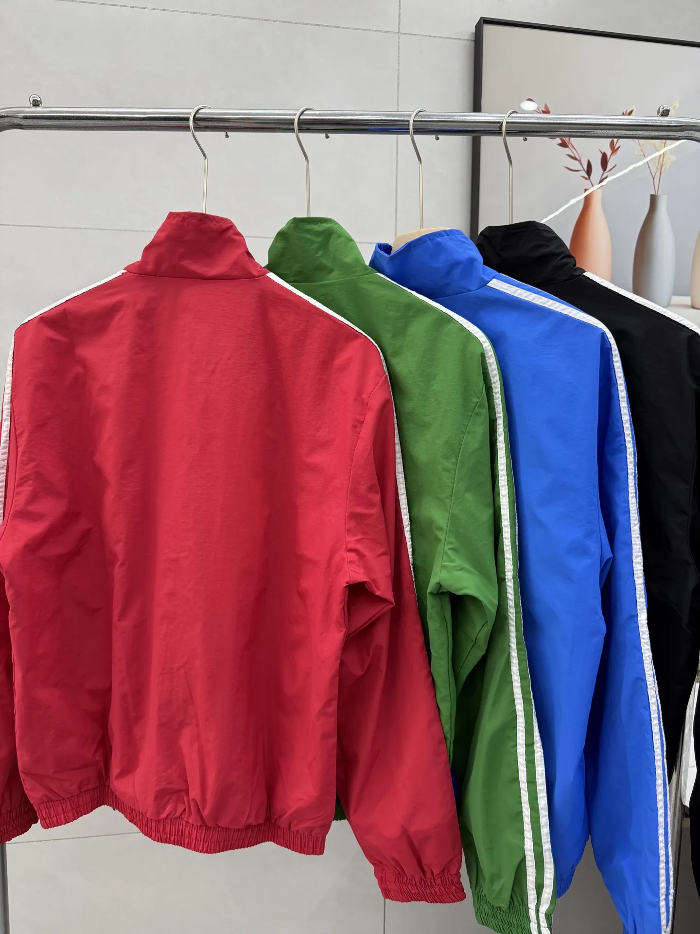 Adicolor Classics 3-Stripes Track Jacket D17514408 — view 12
