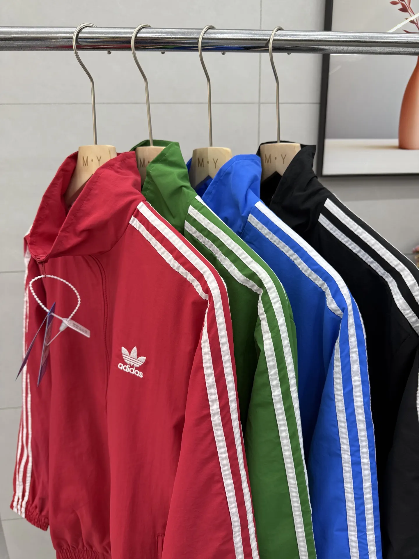 Adicolor Classics 3-Stripes Track Jacket D17514408 — view 13