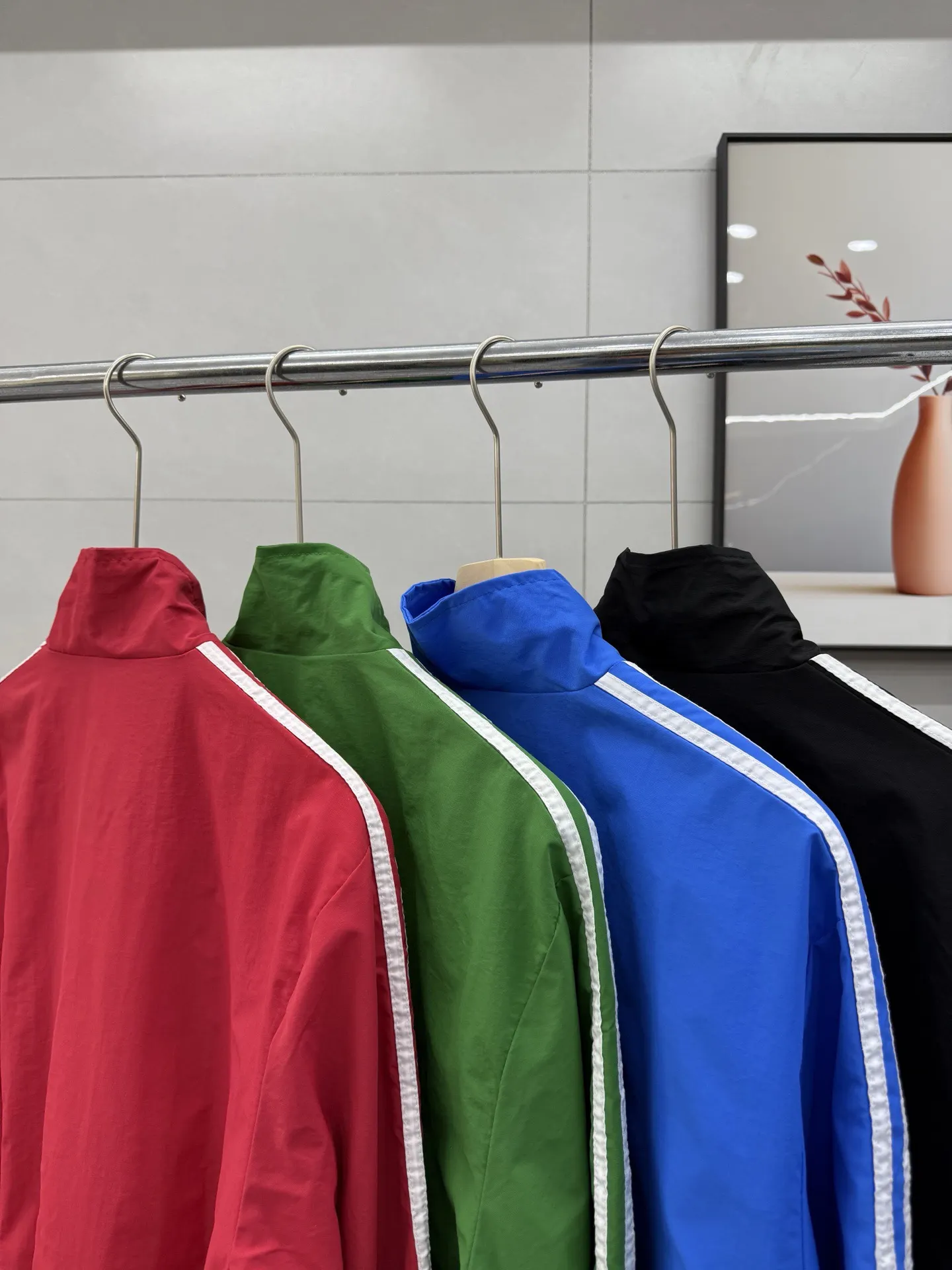 Adicolor Classics 3-Stripes Track Jacket D17514408 — view 15