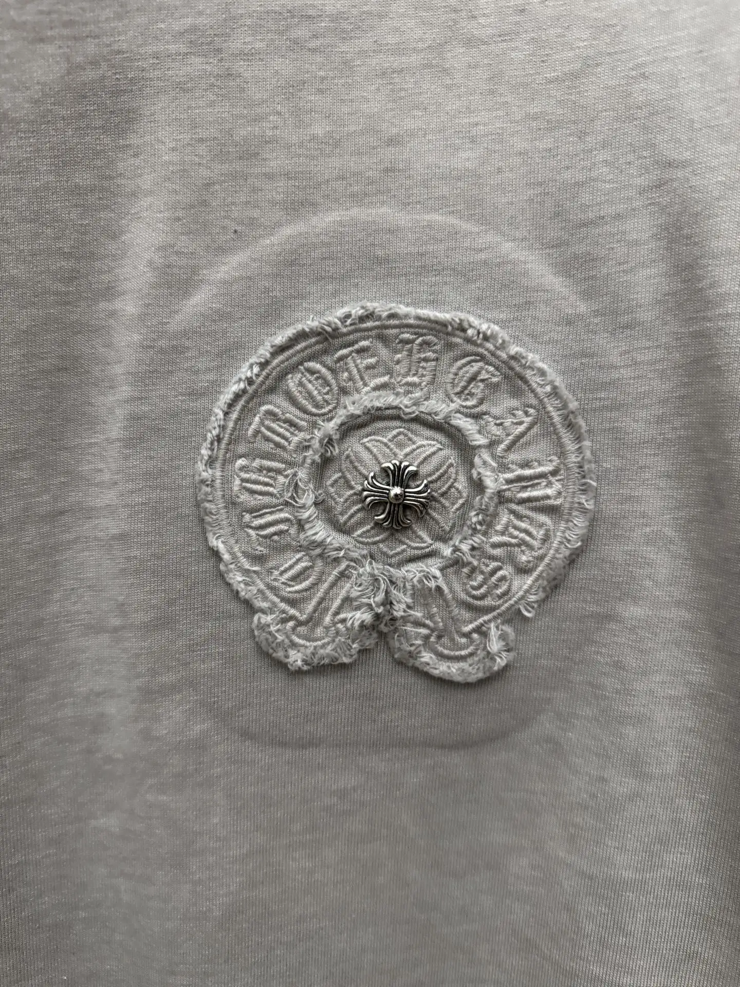 Embroidered Washed Cotton T-Shirt D17514367 — view 6