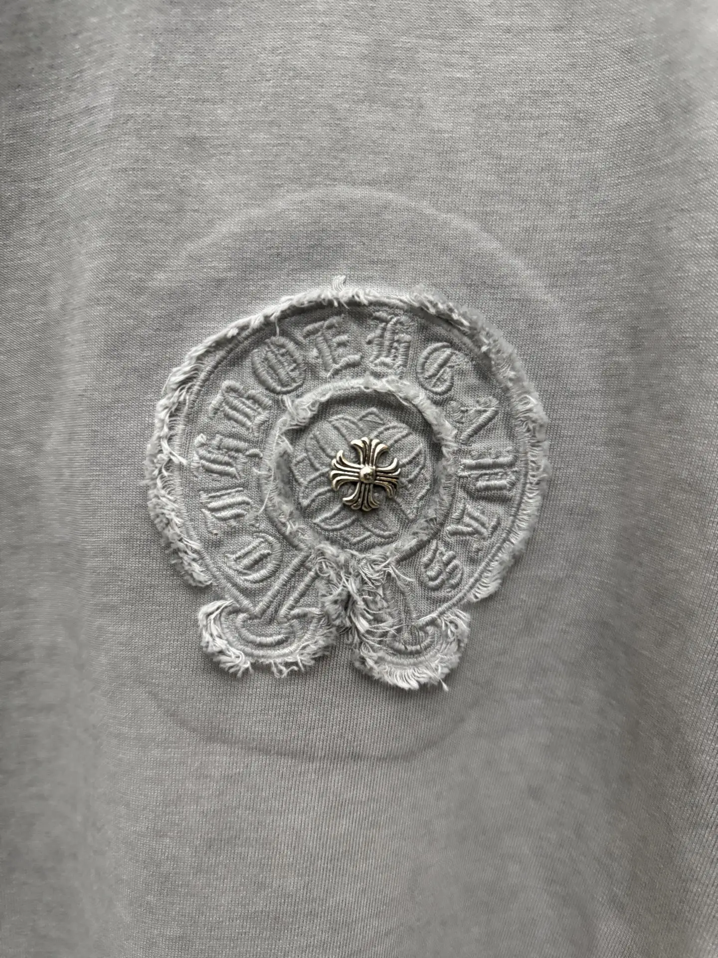 Embroidered Washed Cotton T-Shirt D17514369 — view 6