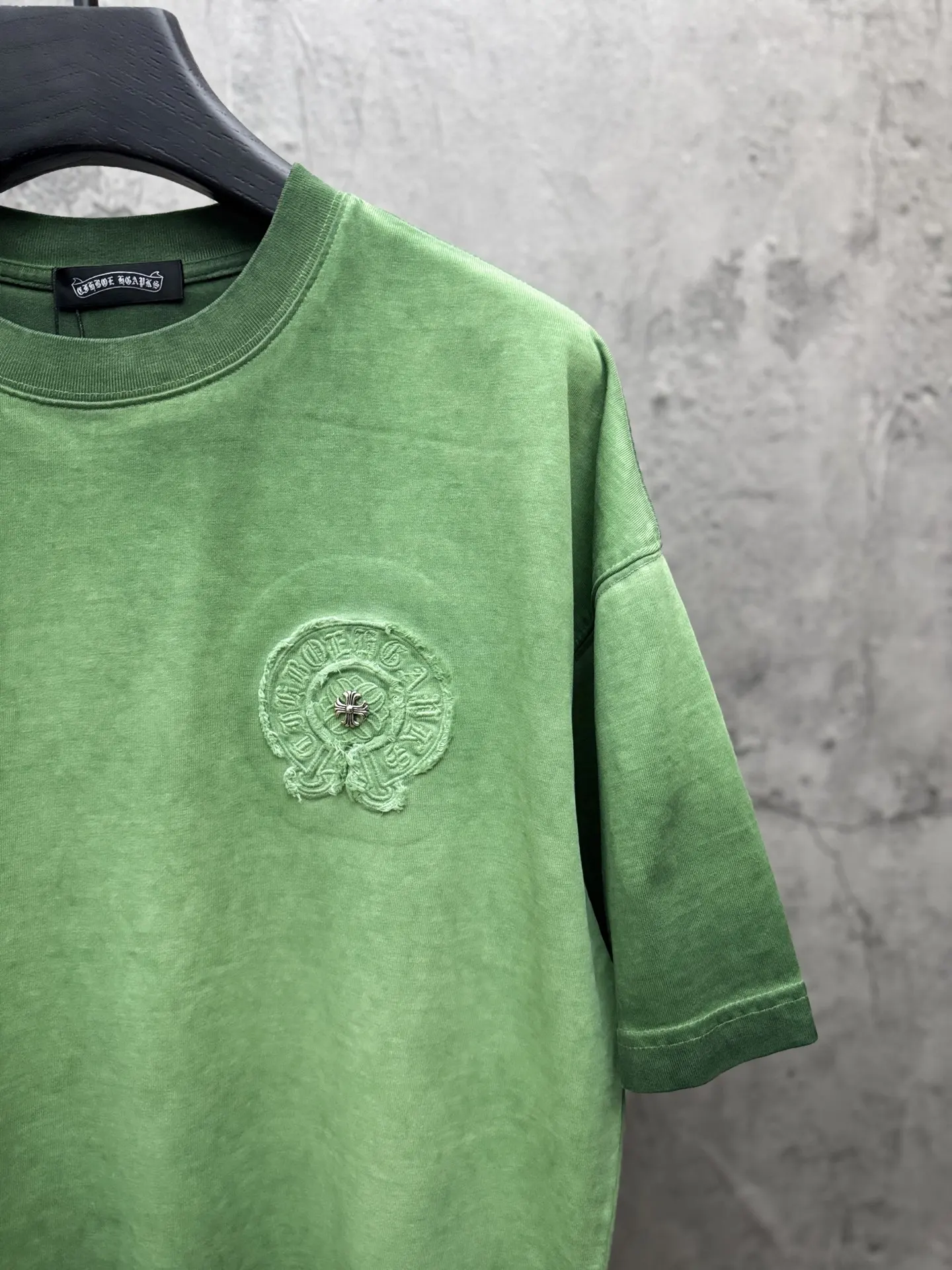 Embroidered Washed Cotton T-Shirt D17514371 — view 5