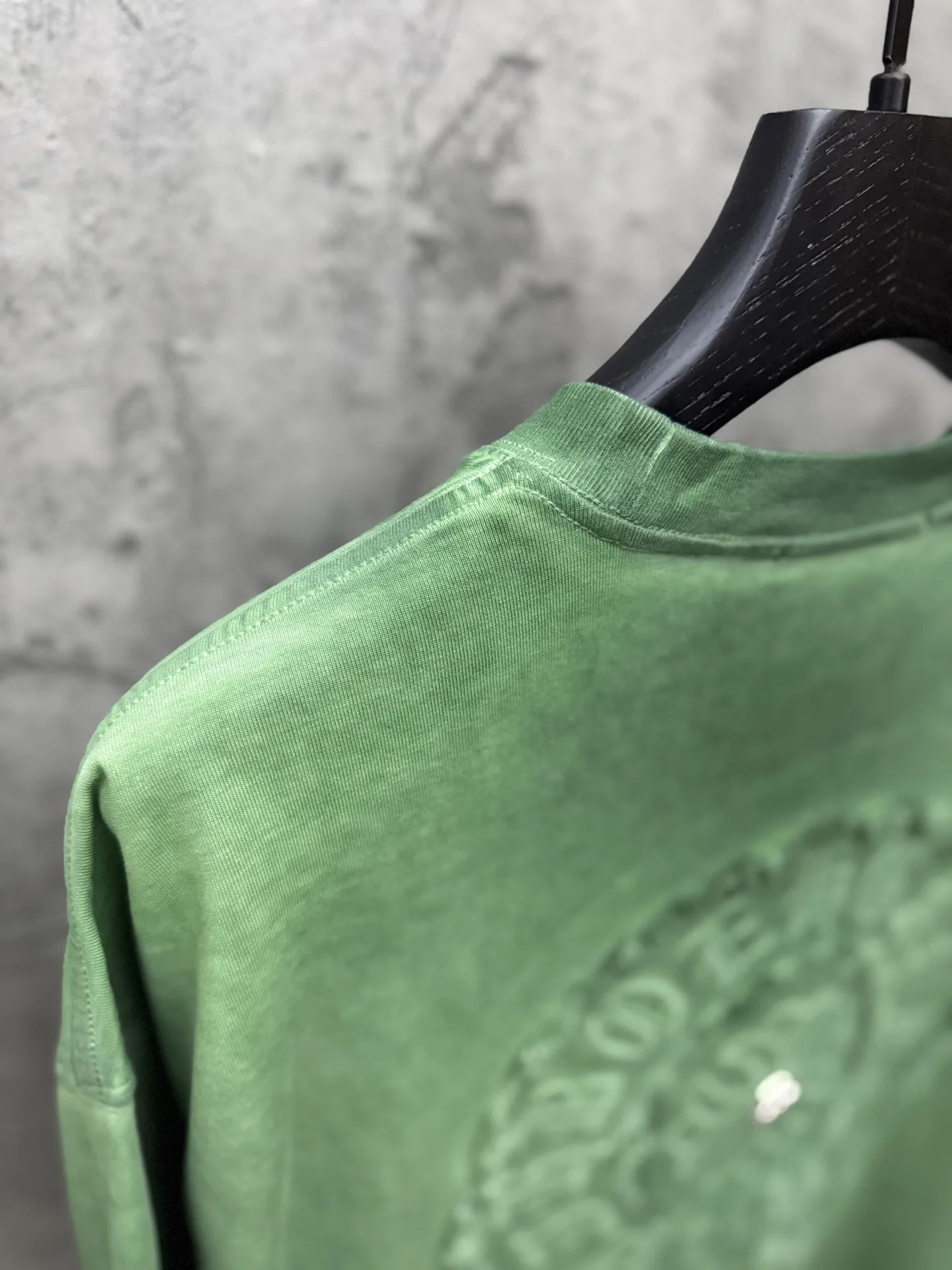 Embroidered Washed Cotton T-Shirt D17514371 — view 9