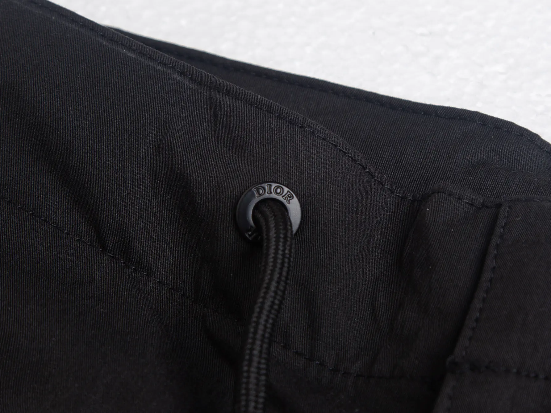 Logo-Embellished Cotton Cargo Shorts D17516290 — view 7