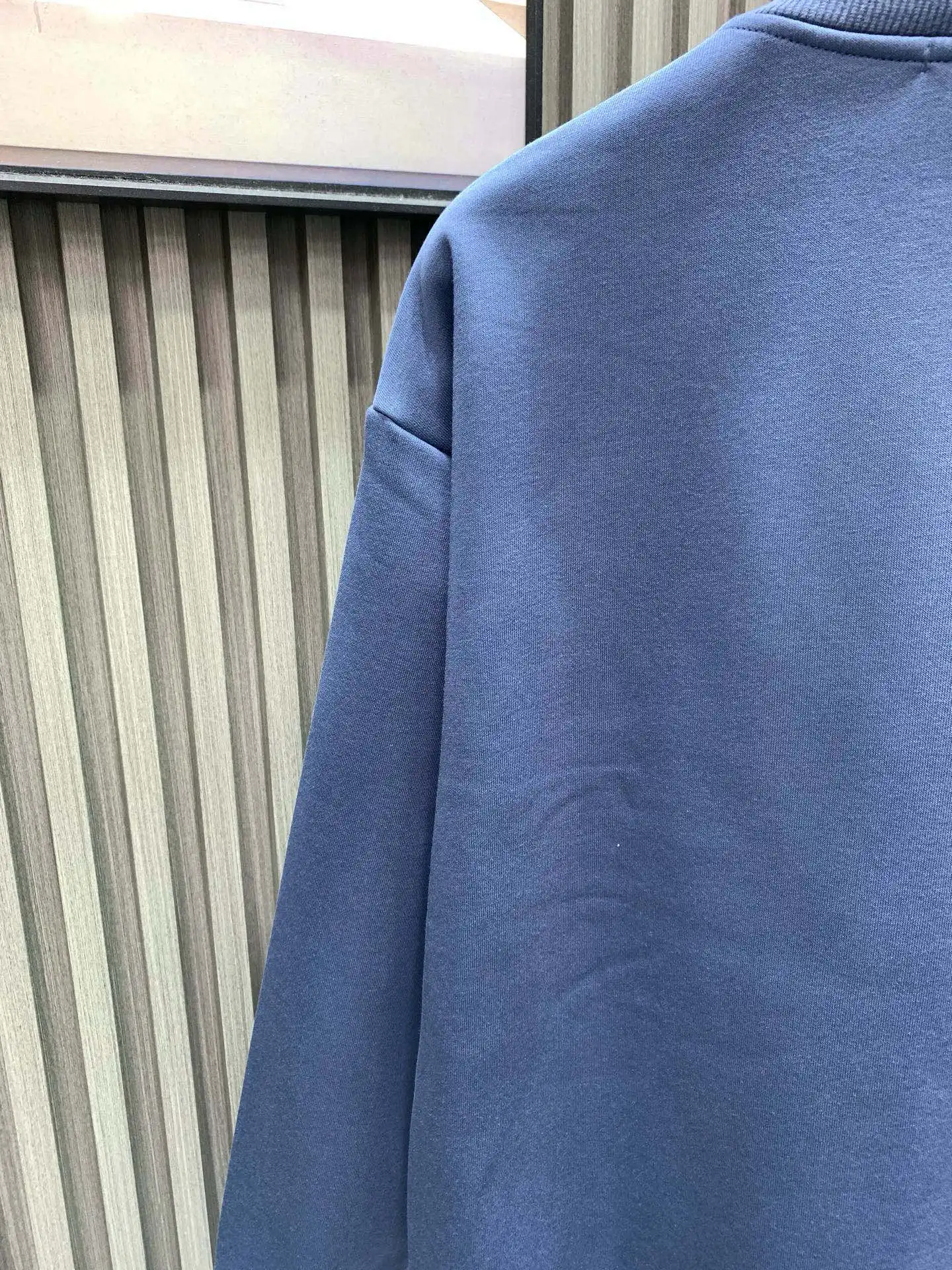 Graphic Print Fleece-Lined Sweatshirt D17514540 — view 7