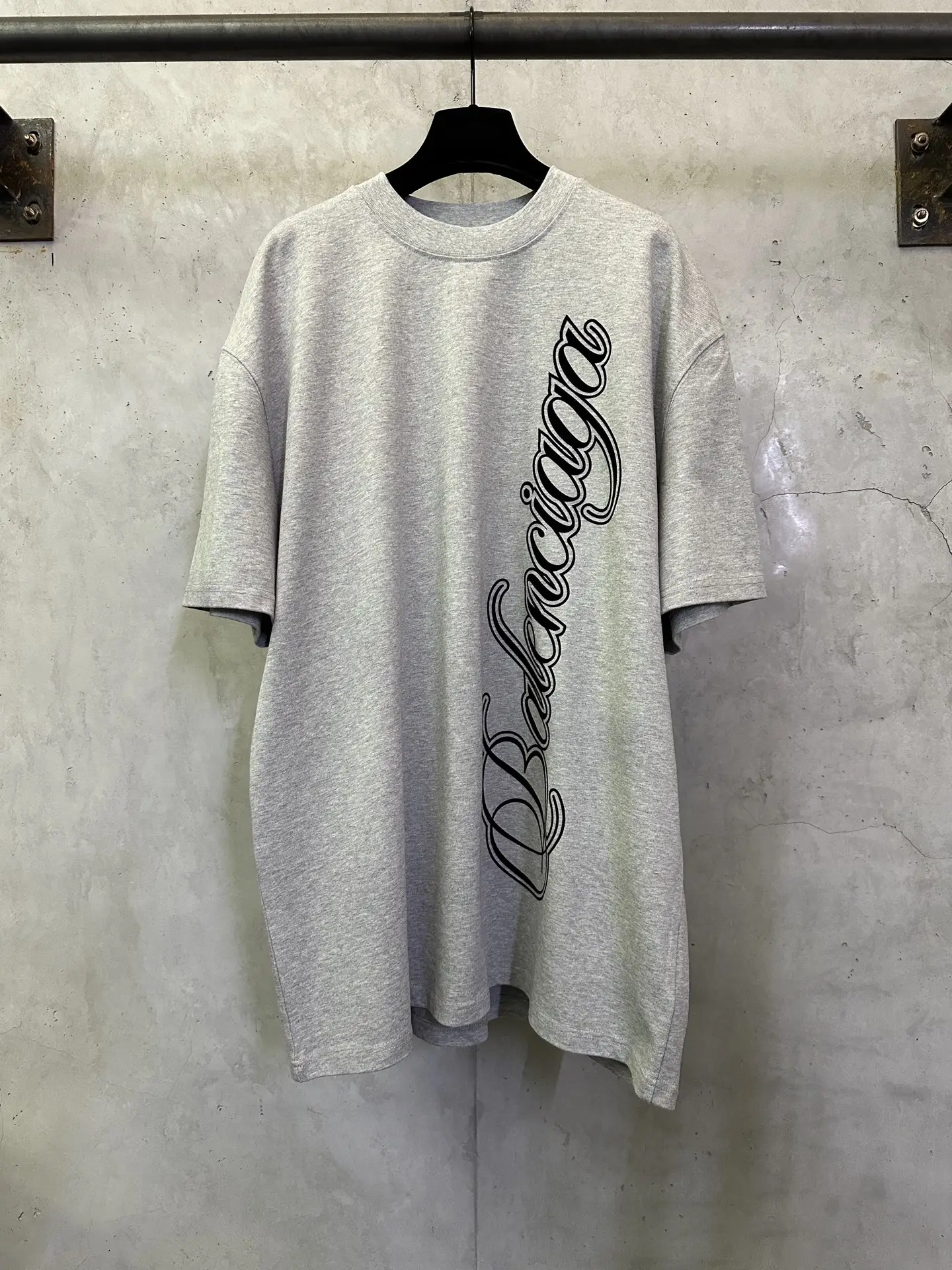 Cursive Logo Flocked Cotton T-Shirt D17511969