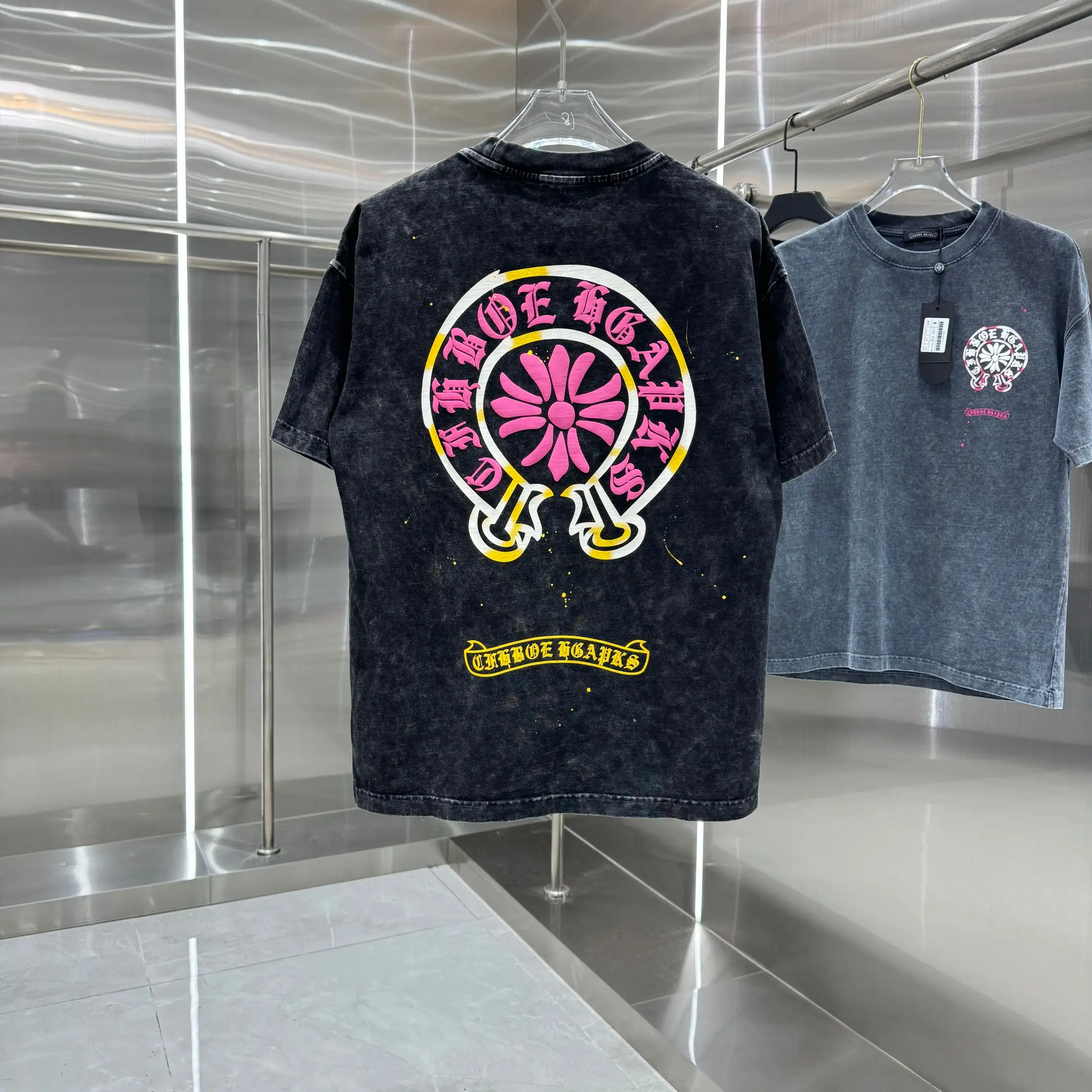 Acid-Wash Puff Print Logo T-Shirt D18014226 — view 2