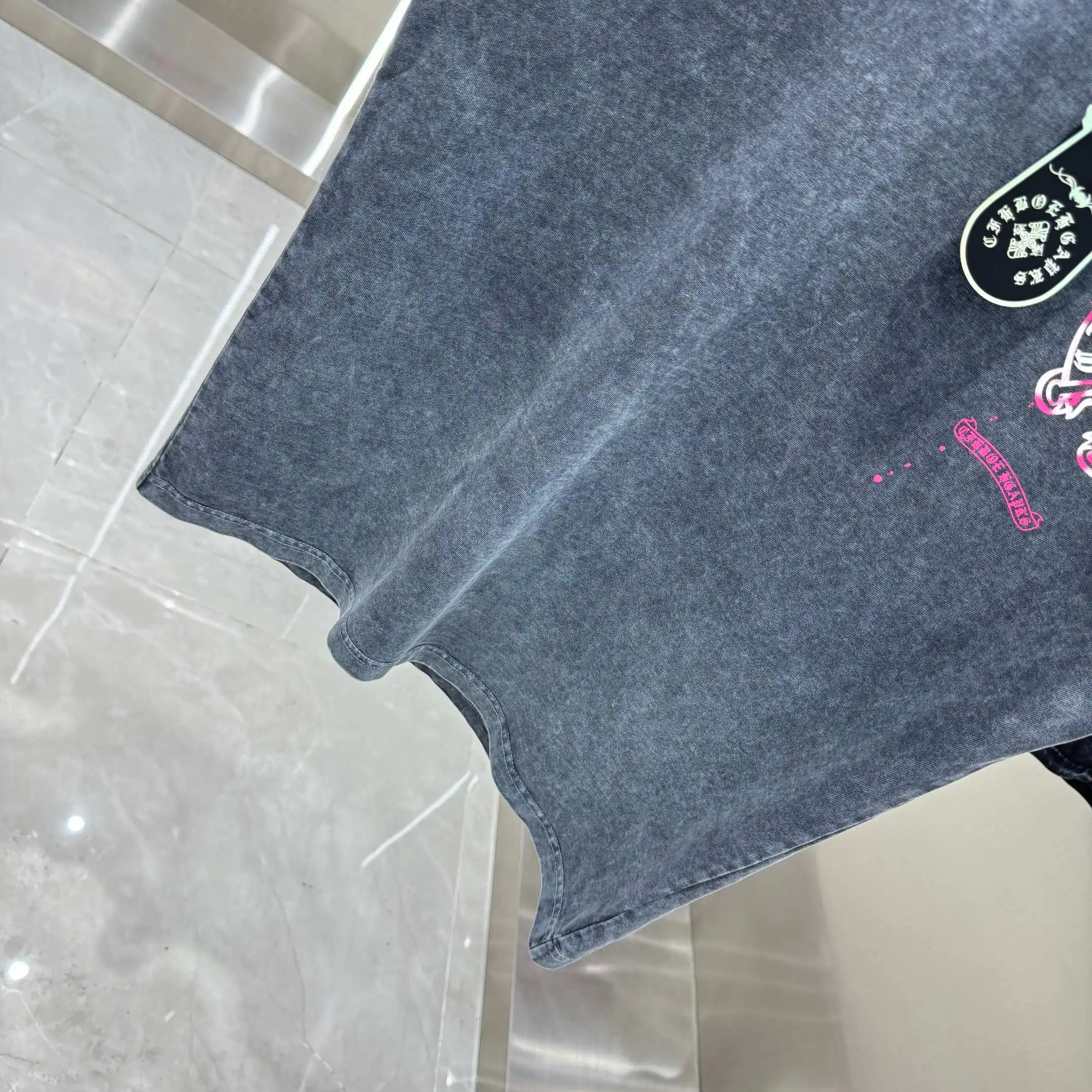 Acid-Wash Logo Print Cotton T-Shirt D18014228 — view 9