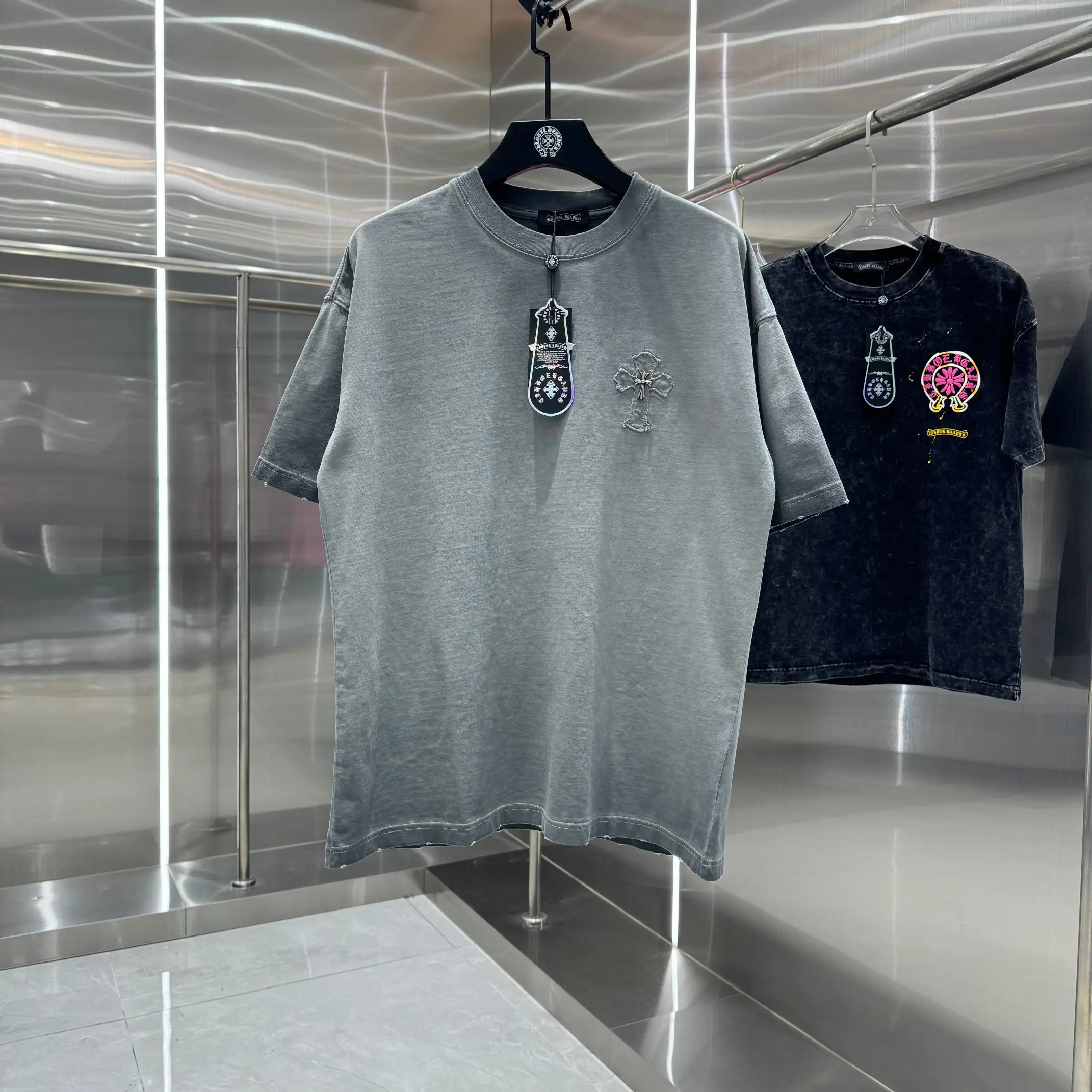 Embroidered Acid-Wash Cotton T-Shirt D18014240