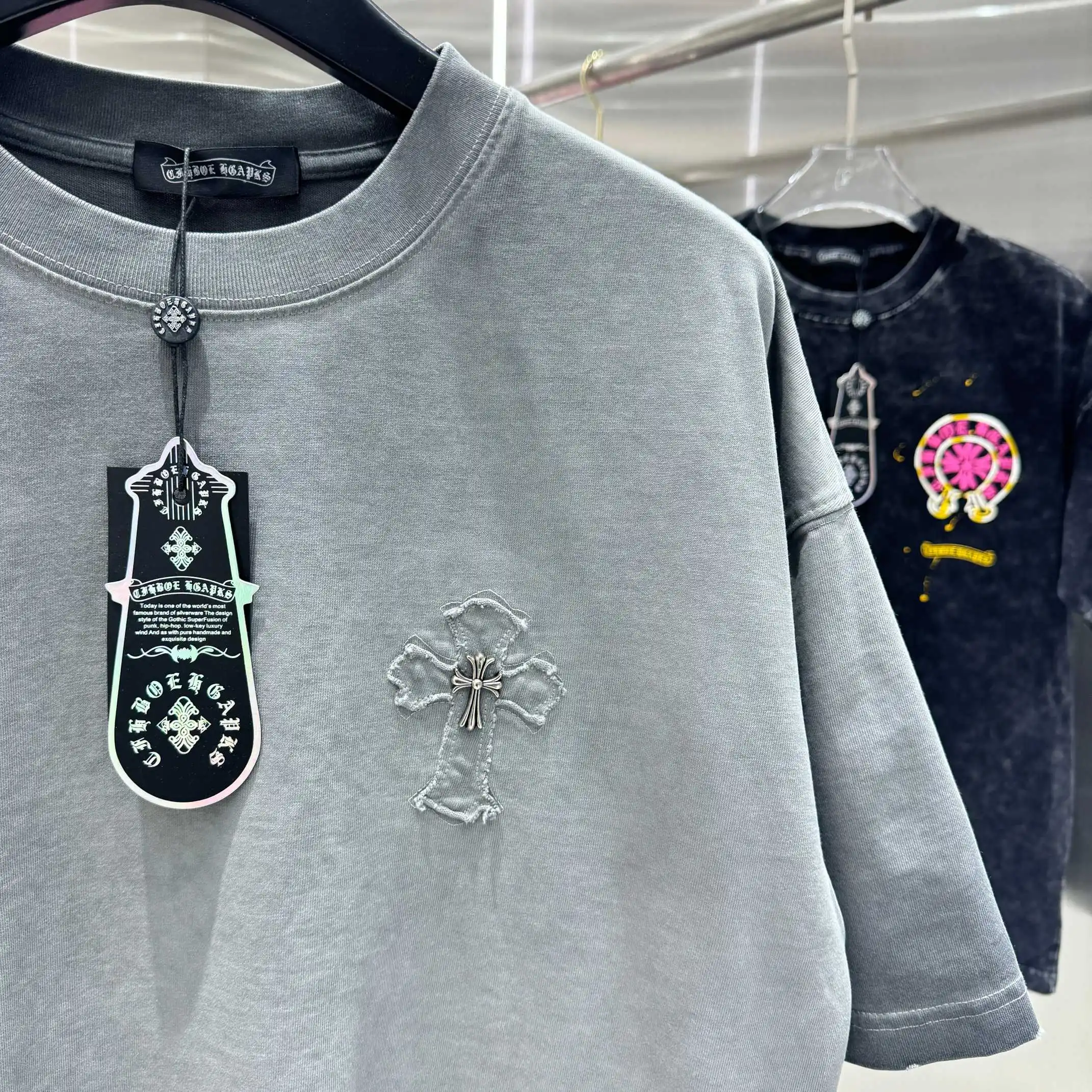 Embroidered Acid-Wash Cotton T-Shirt D18014240 — view 7