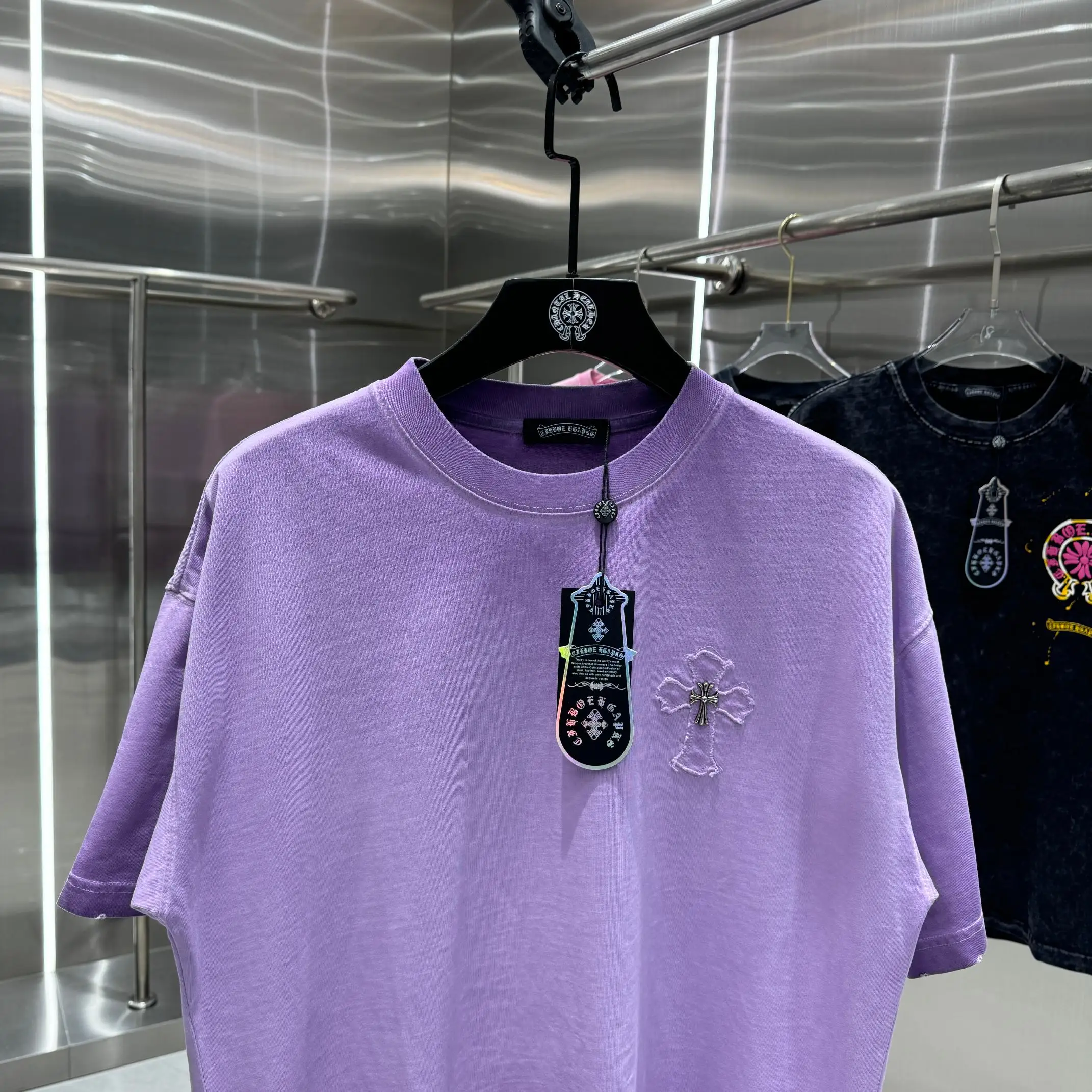 Embroidered Patch Acid-Wash T-Shirt D18014239 — view 6