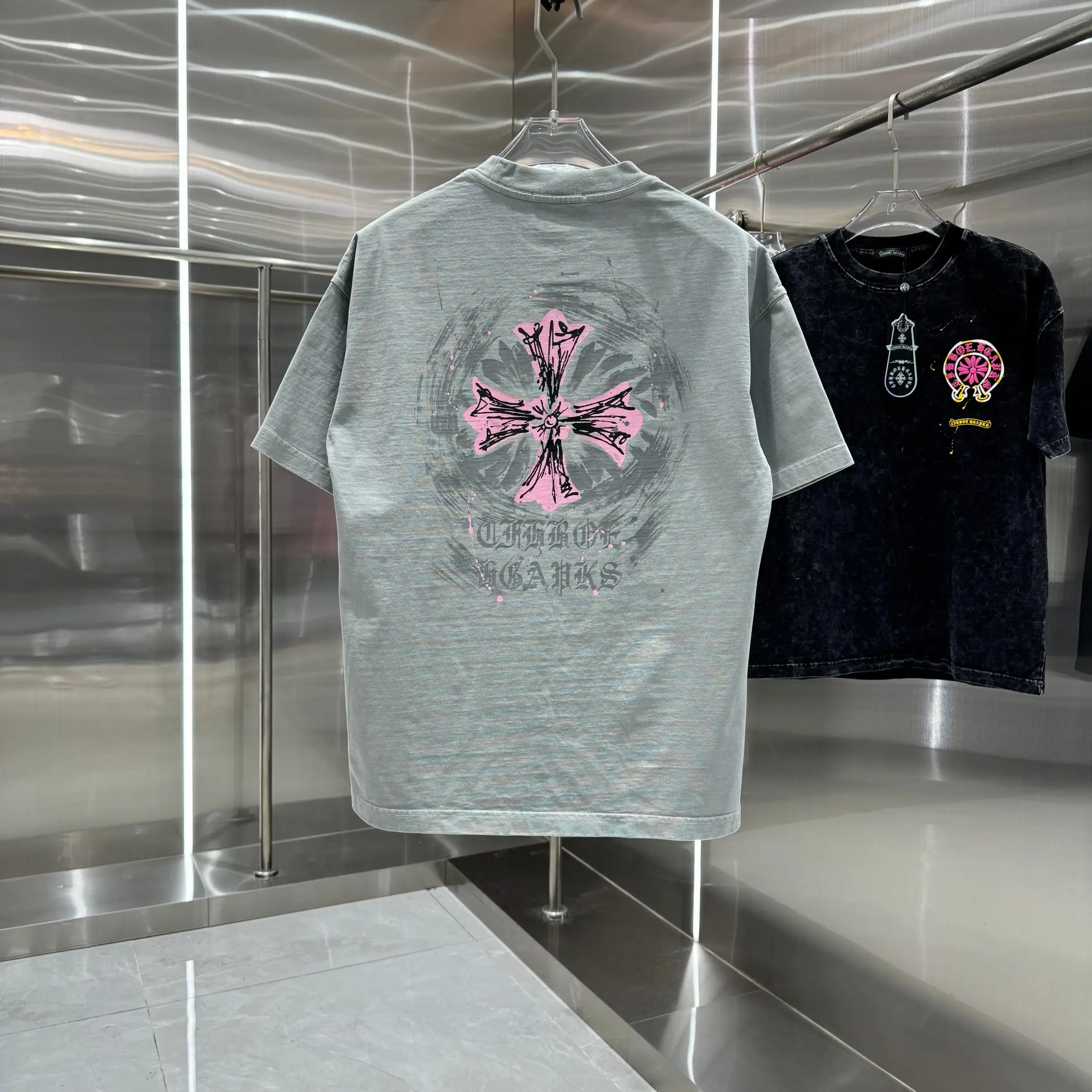 Logo Print Acid-Wash Cotton T-Shirt D18014320 — view 2