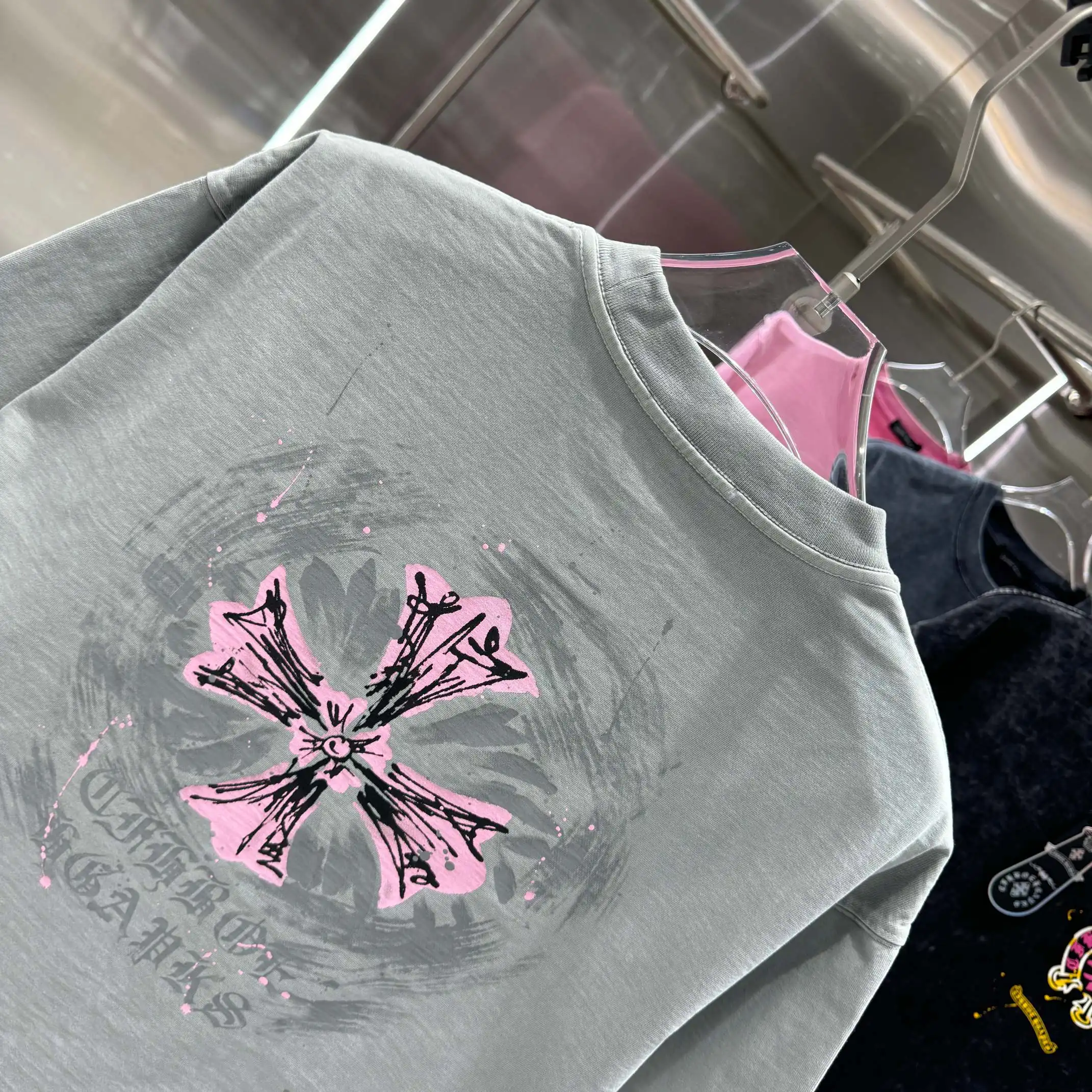 Logo Print Acid-Wash Cotton T-Shirt D18014320 — view 5