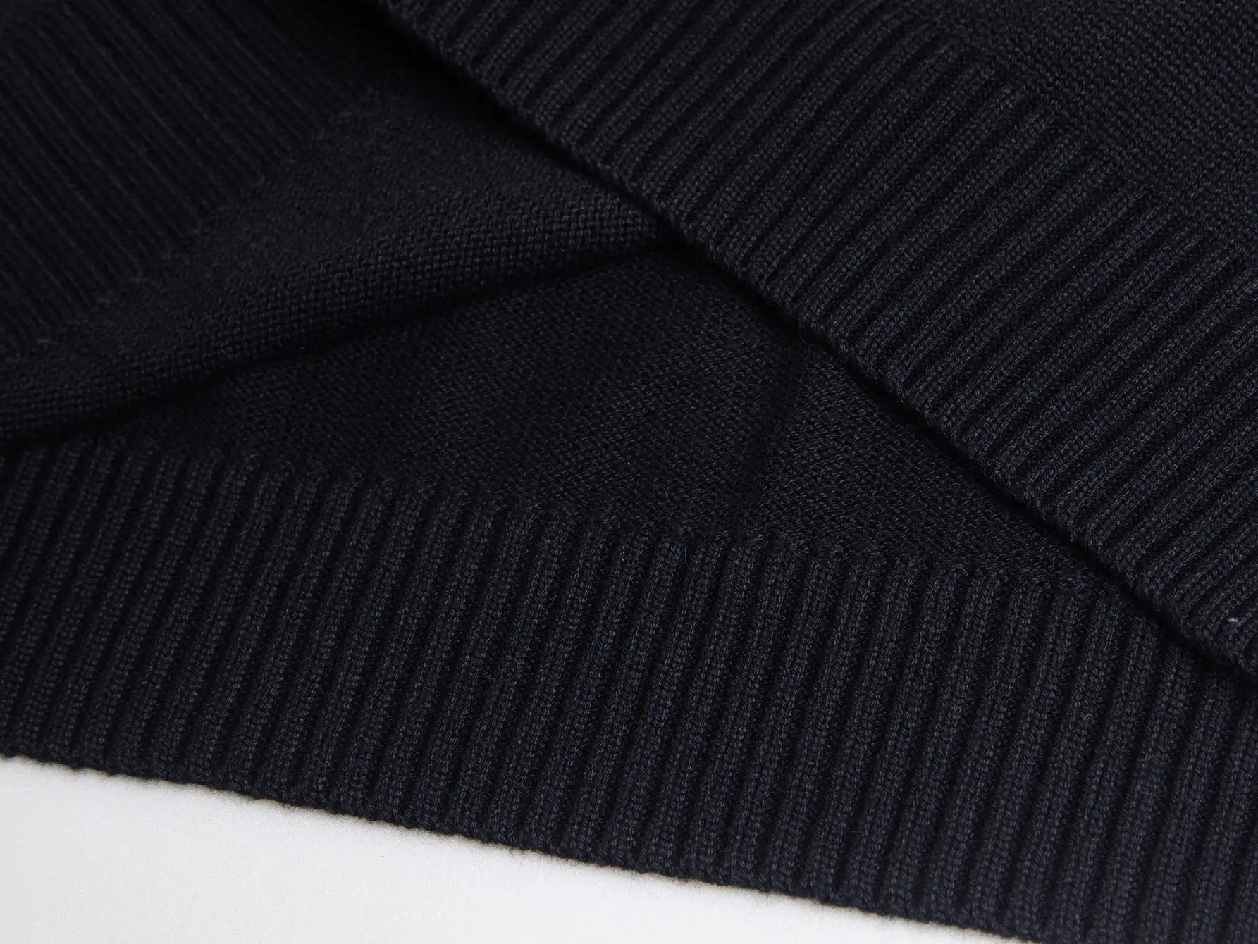 Embroidered Wool-Blend Half-Zip Sweater D18016437 — view 9