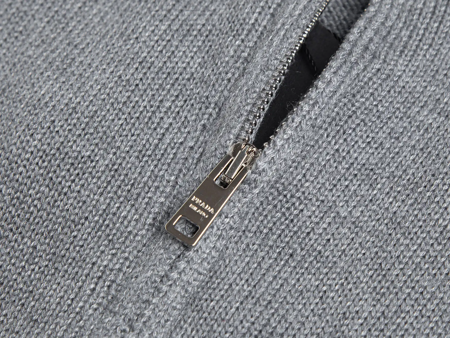 Logo-Plaque Half-Zip Wool Sweater D18016449 — view 4