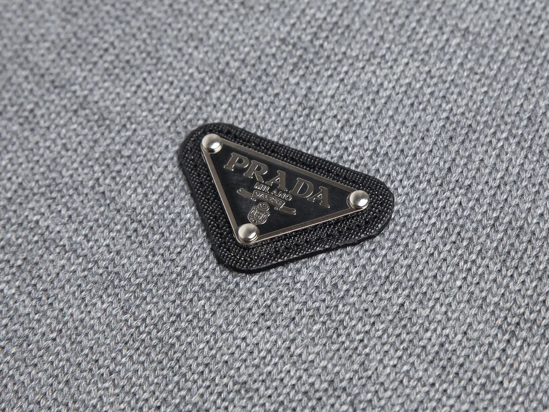 Logo-Plaque Half-Zip Wool Sweater D18016449 — view 5