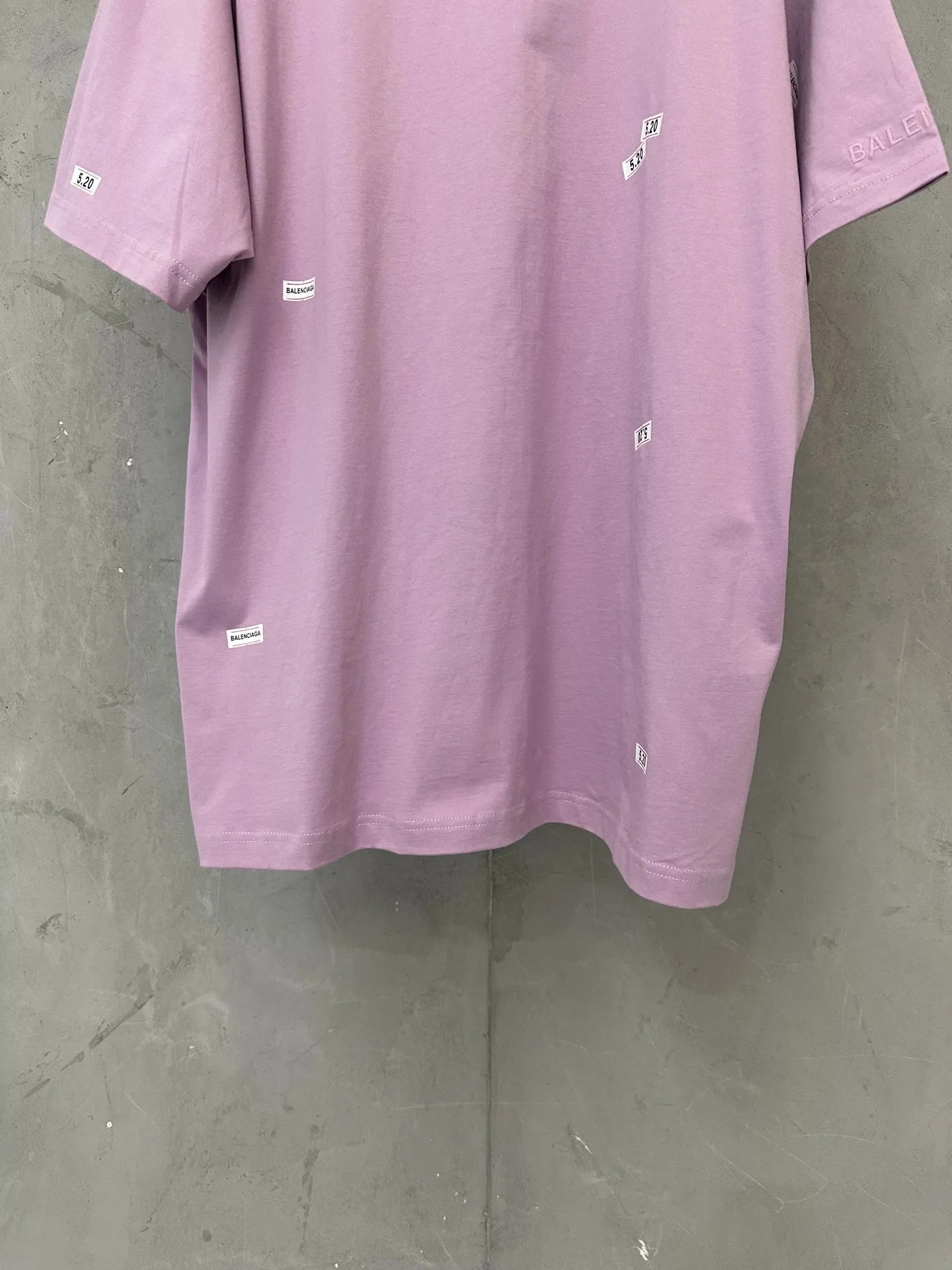 520 Limited Edition Oversized T-Shirt D18011754 — view 3