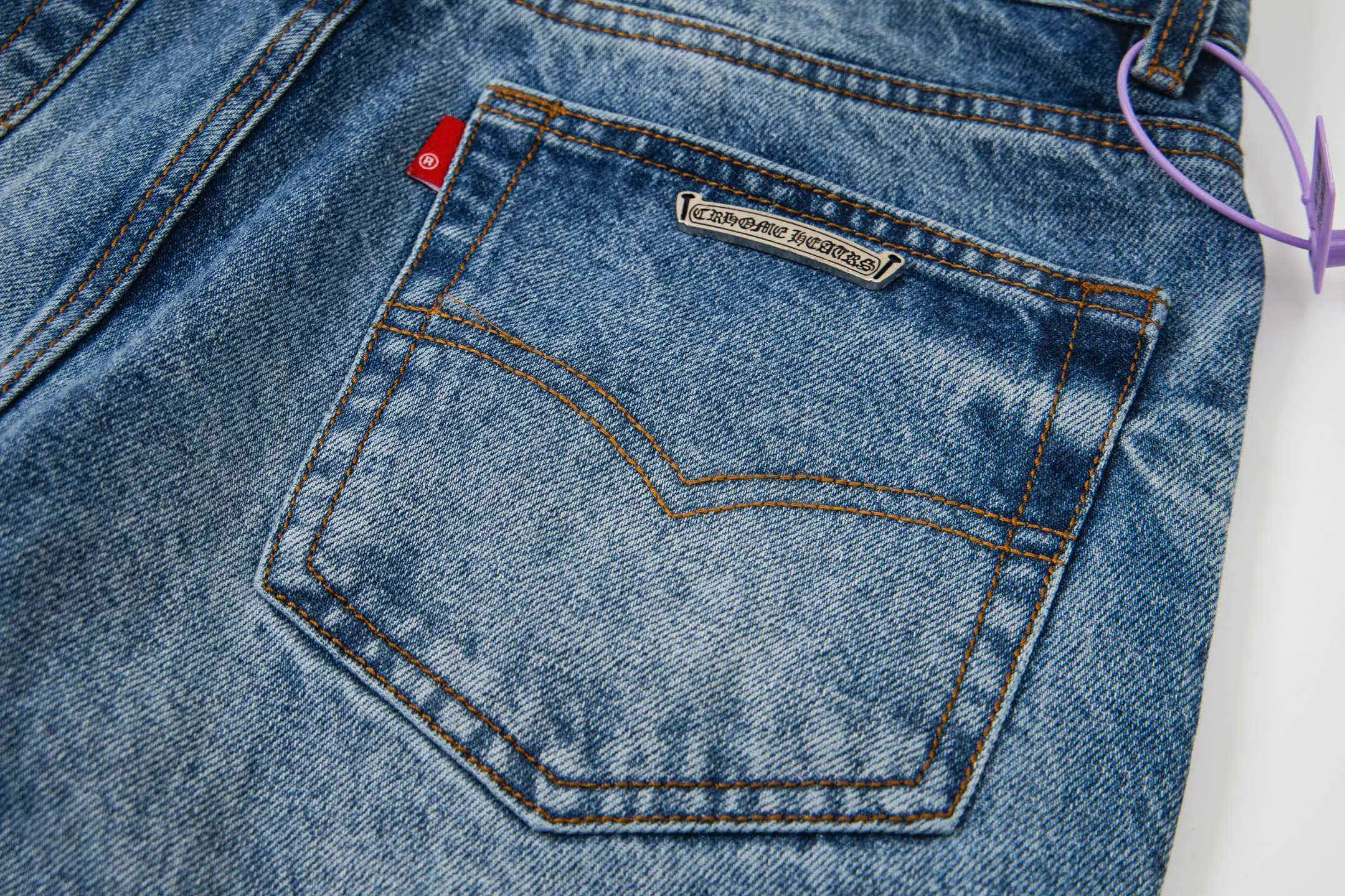 Cross Patch Straight-Leg Denim Jeans D18019760 — view 7