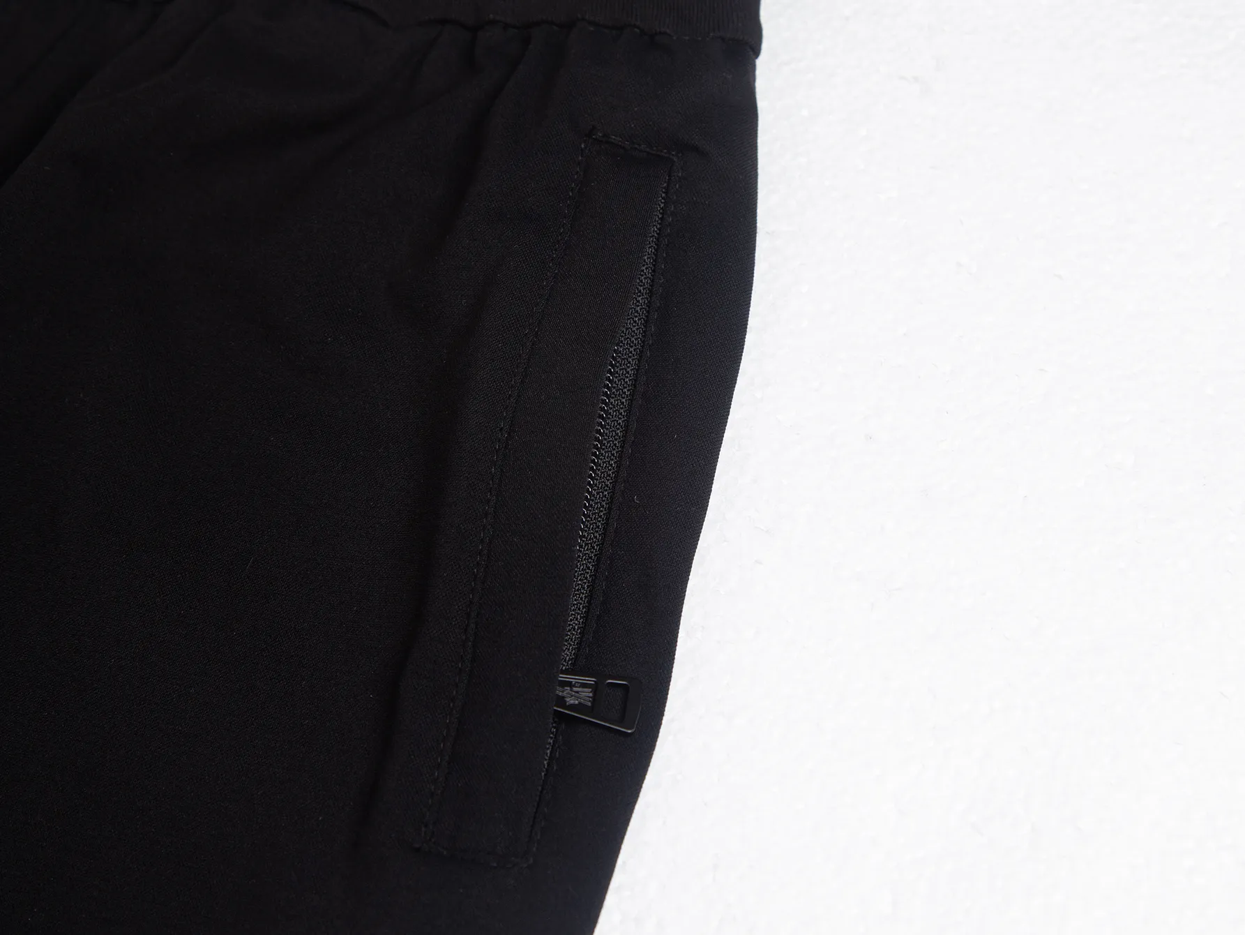 Logo-Appliquéd Cotton-Jersey Sweatpants D18513114 — view 5