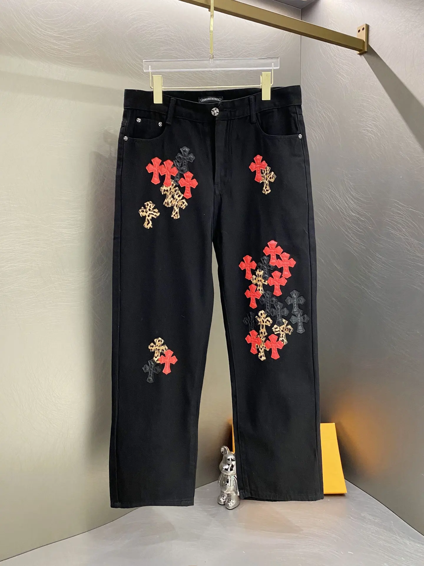 Chrome Hearts Cross Patch Straight-Leg Jeans D18519612