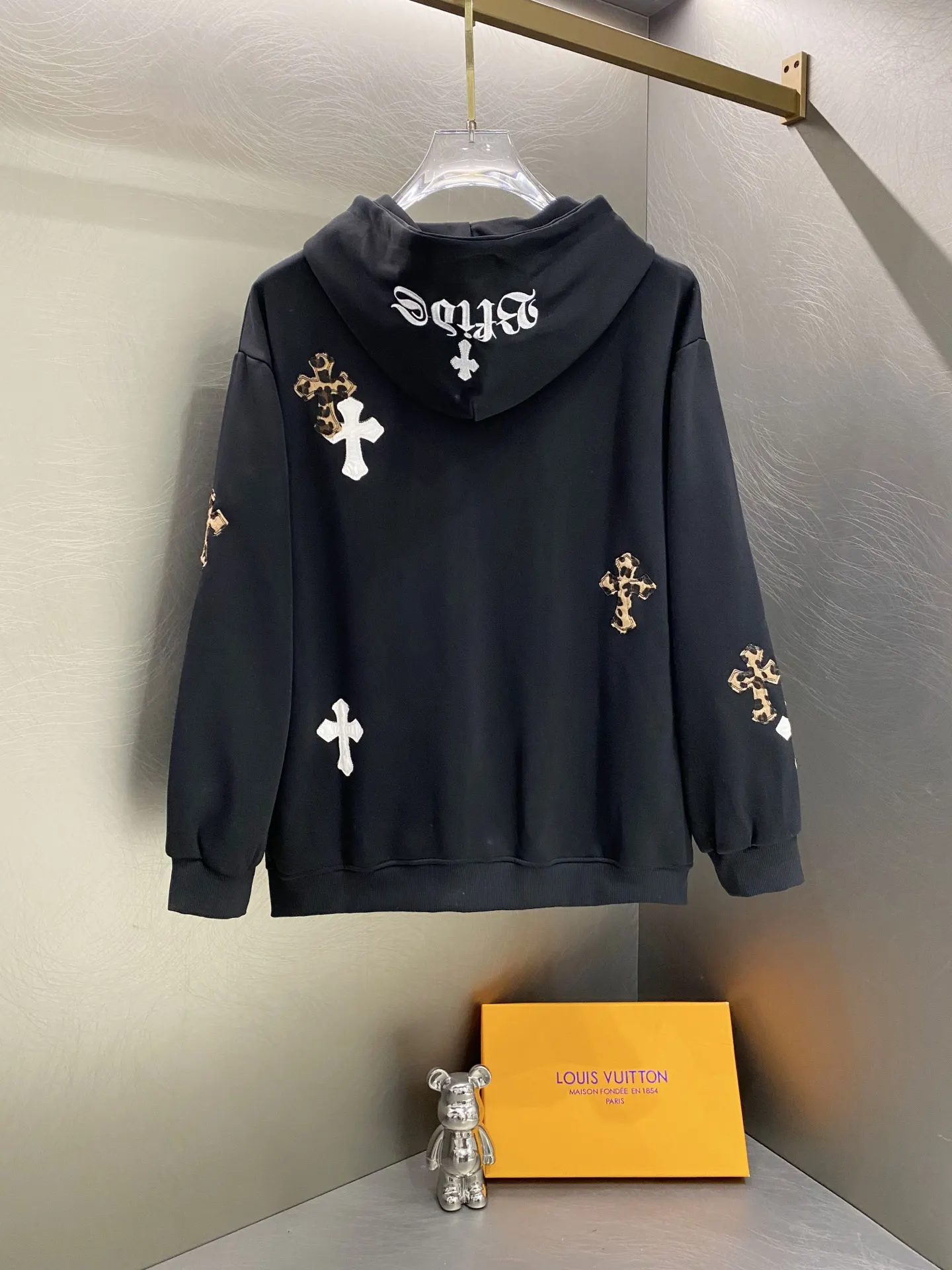 Chrome Hearts Embroidered Cross Zip-Up Hoodie D19019616 — view 4