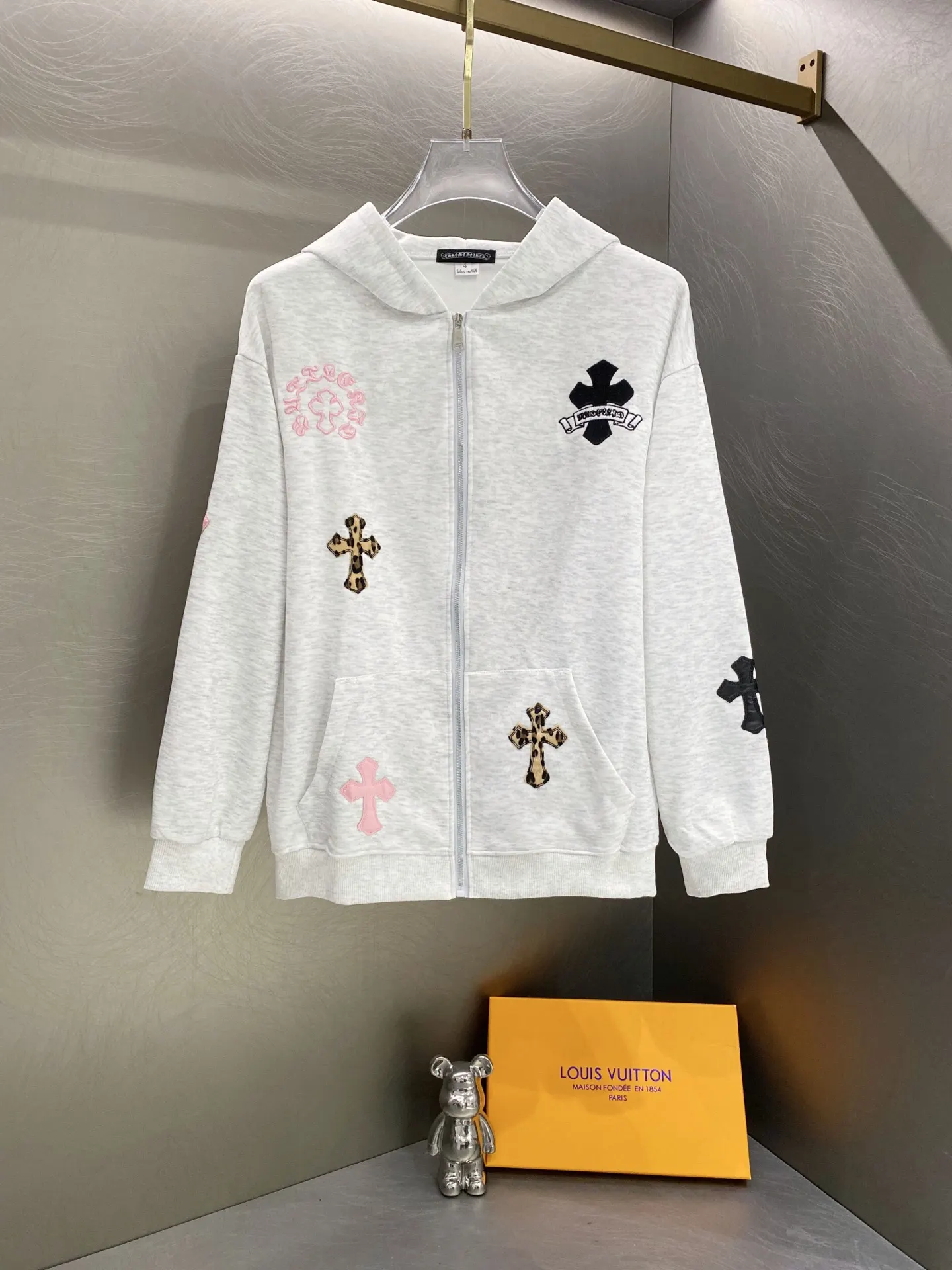 Chrome Hearts Embroidered Cross Zip-Up Hoodie D19019616 — view 5