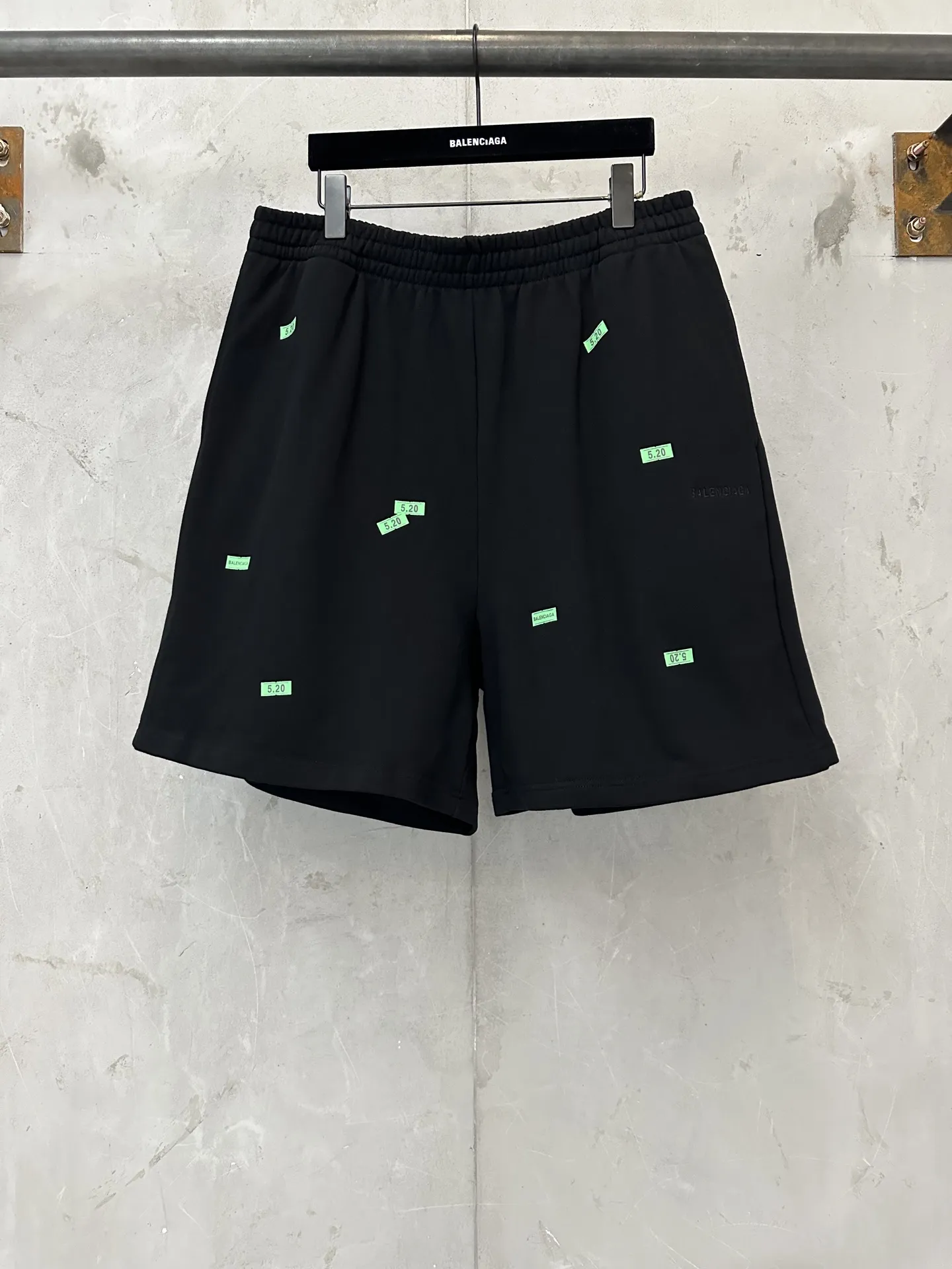 Logo-Patch Cotton-Jersey Sweat Shorts D19011769