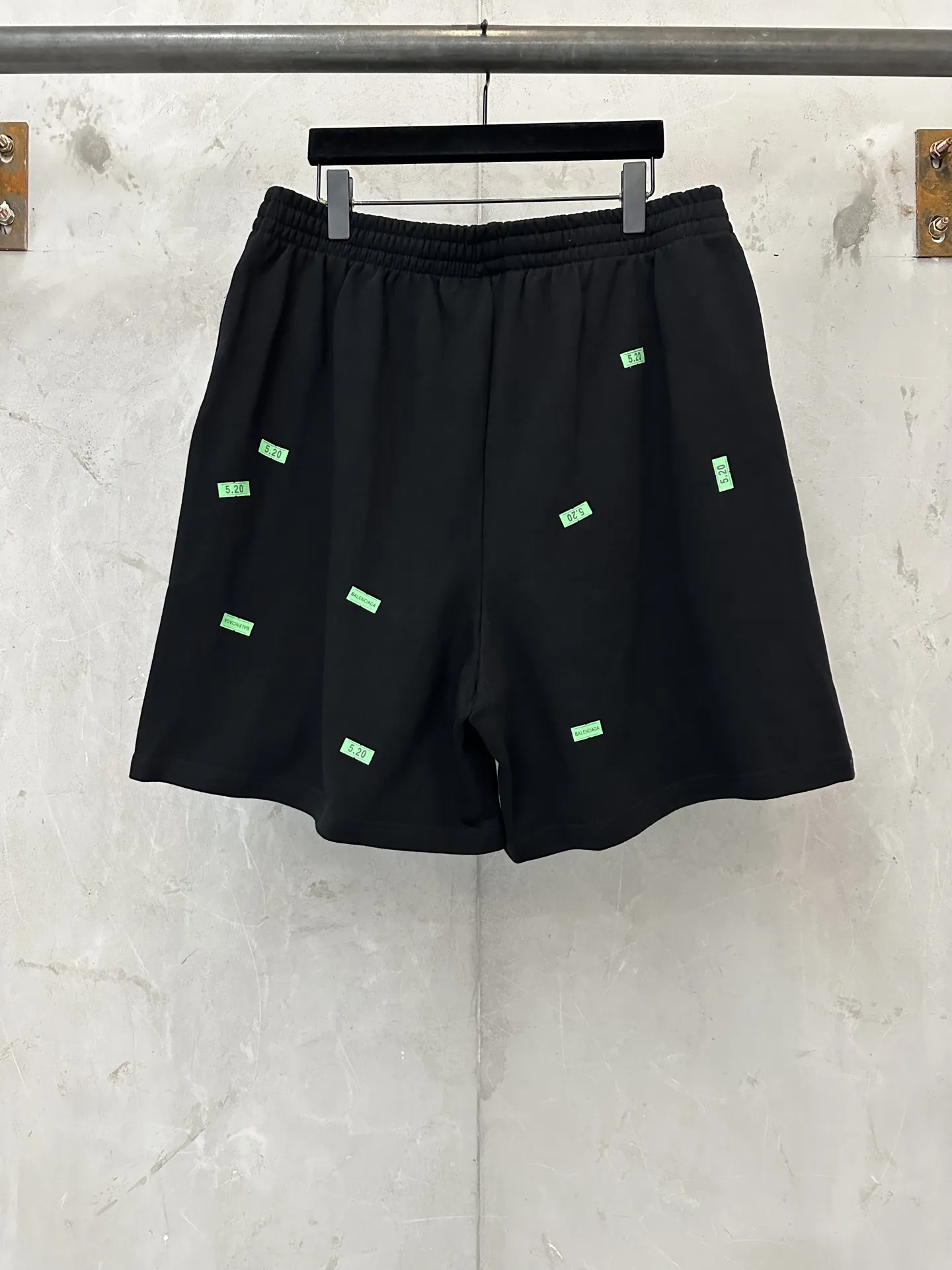 Logo-Patch Cotton-Jersey Sweat Shorts D19011769 — view 2