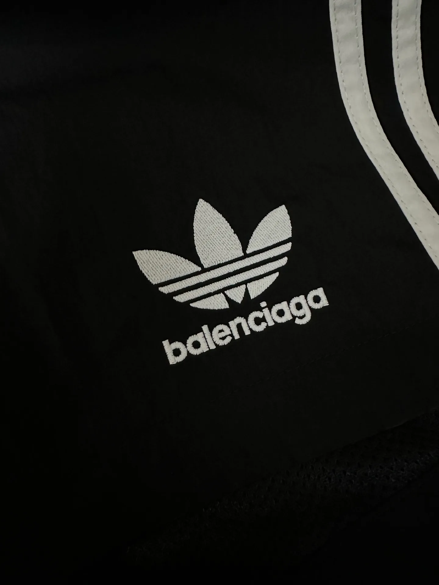 Balenciaga x Adidas Striped Shell Shorts D19011952 — view 7