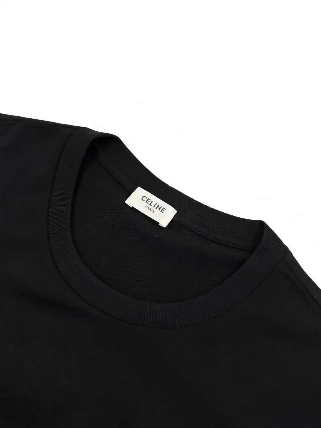 Triomphe Embroidered Pocket T-Shirt D19014253 — view 3
