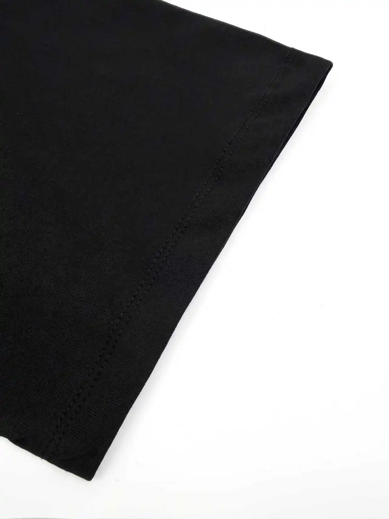 Triomphe Embroidered Pocket T-Shirt D19014253 — view 7