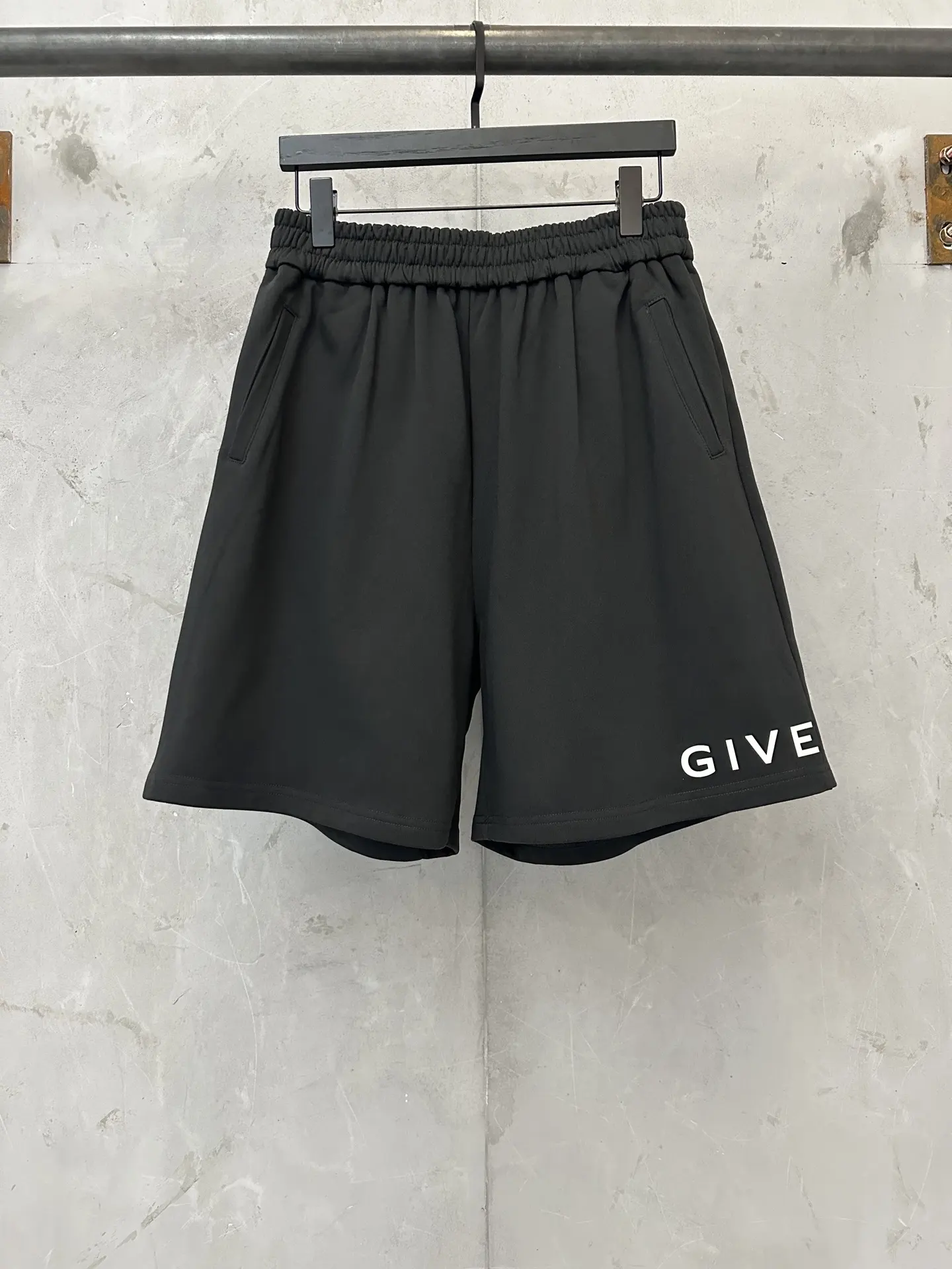 Logo Print Cotton-Jersey Shorts D19011758