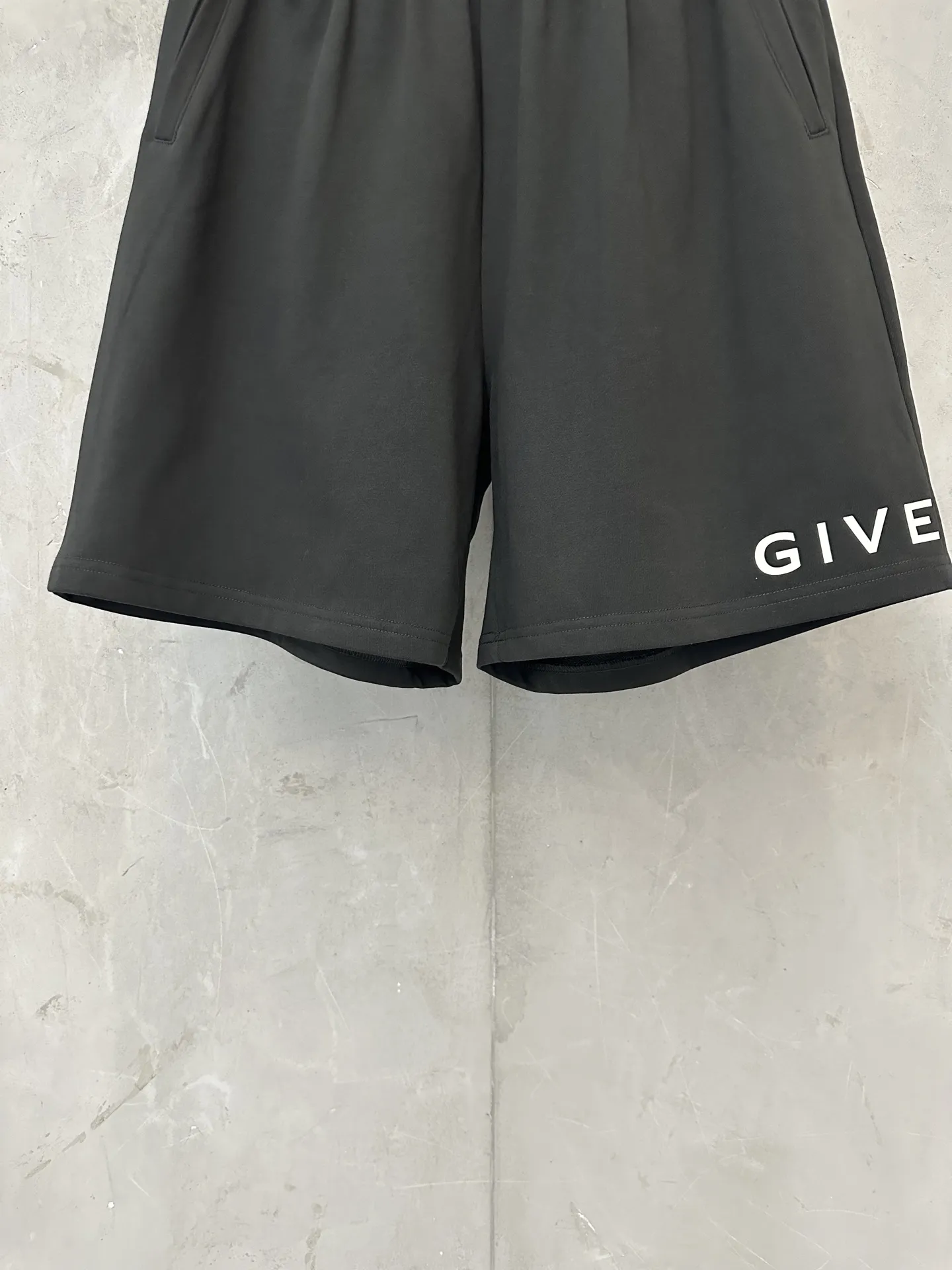 Logo Print Cotton-Jersey Shorts D19011758 — view 4