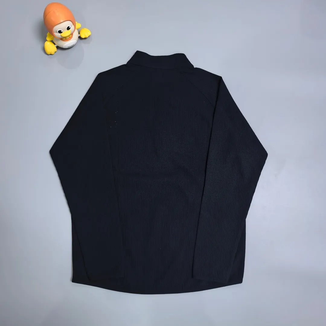 Waffle-Knit Half-Zip Outdoor Top D19020276 — view 2
