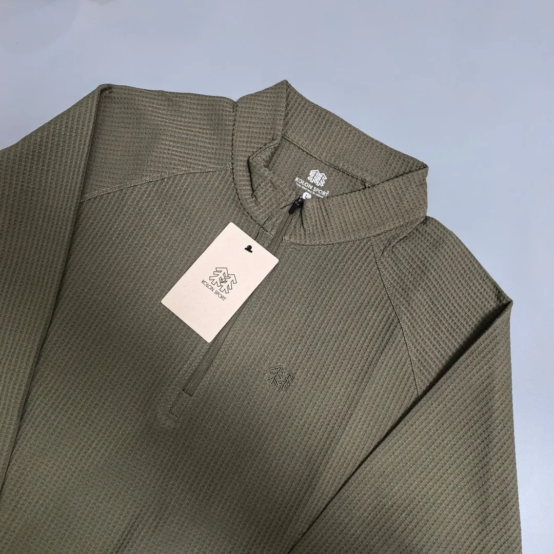Waffle-Knit Half-Zip Long-Sleeve Top D19020279 — view 3