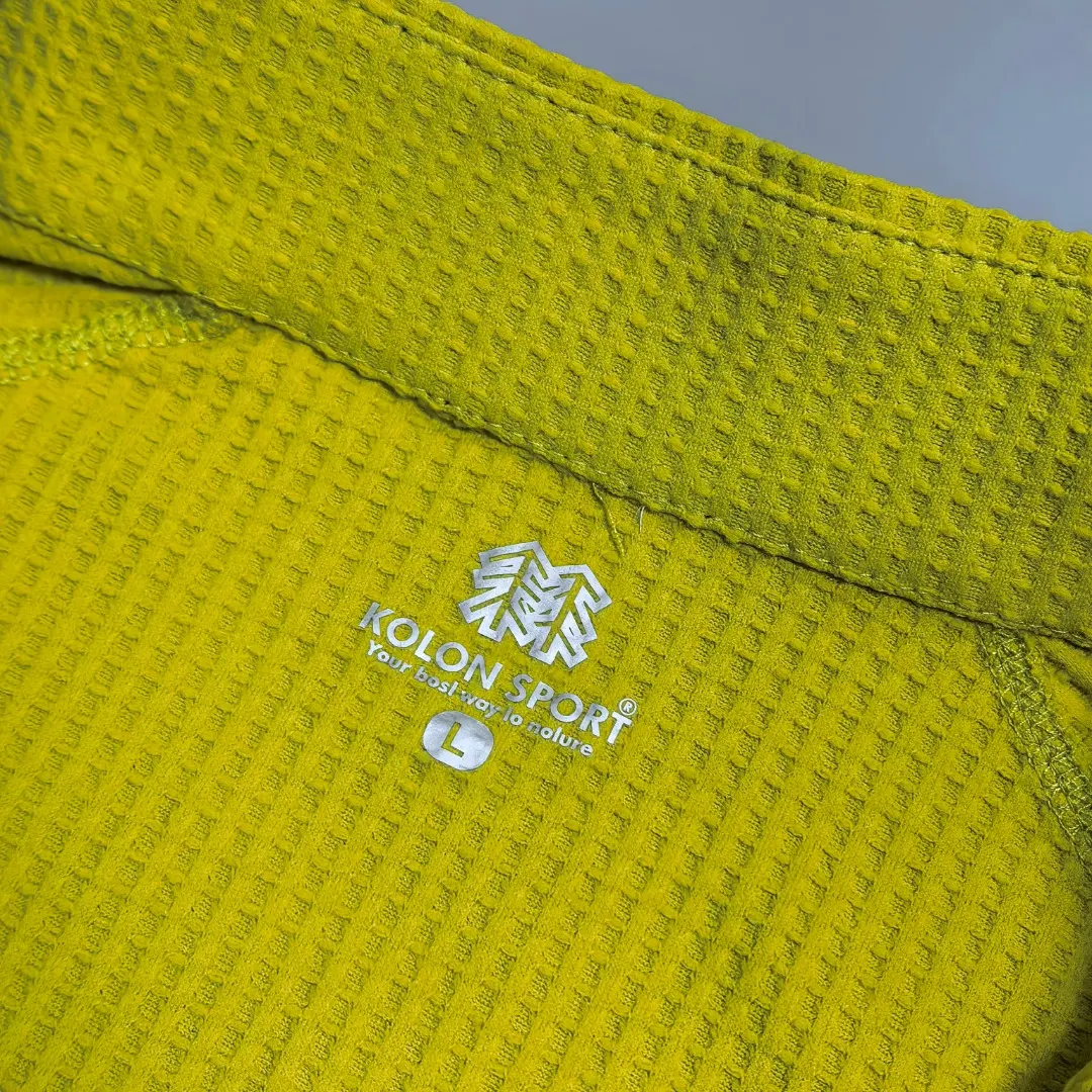 Kolon Sport Waffle-Knit Half-Zip Sweatshirt D19020278 — view 5