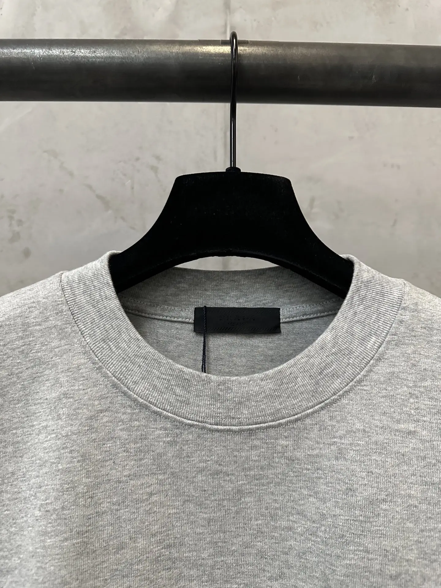 Logo-Embroidered Heavyweight Cotton T-Shirt D19011601 — view 5