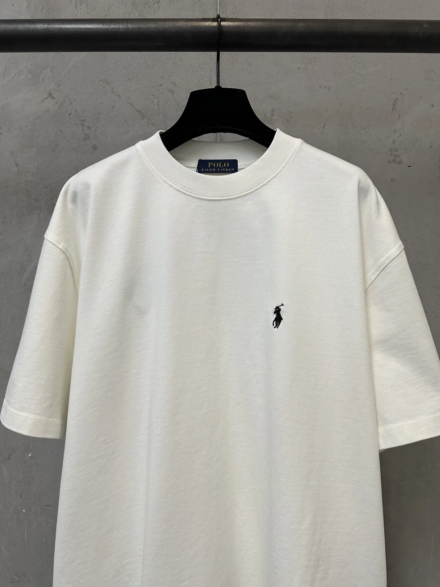 Embroidered Logo Heavyweight Cotton T-Shirt D19011585 — view 3