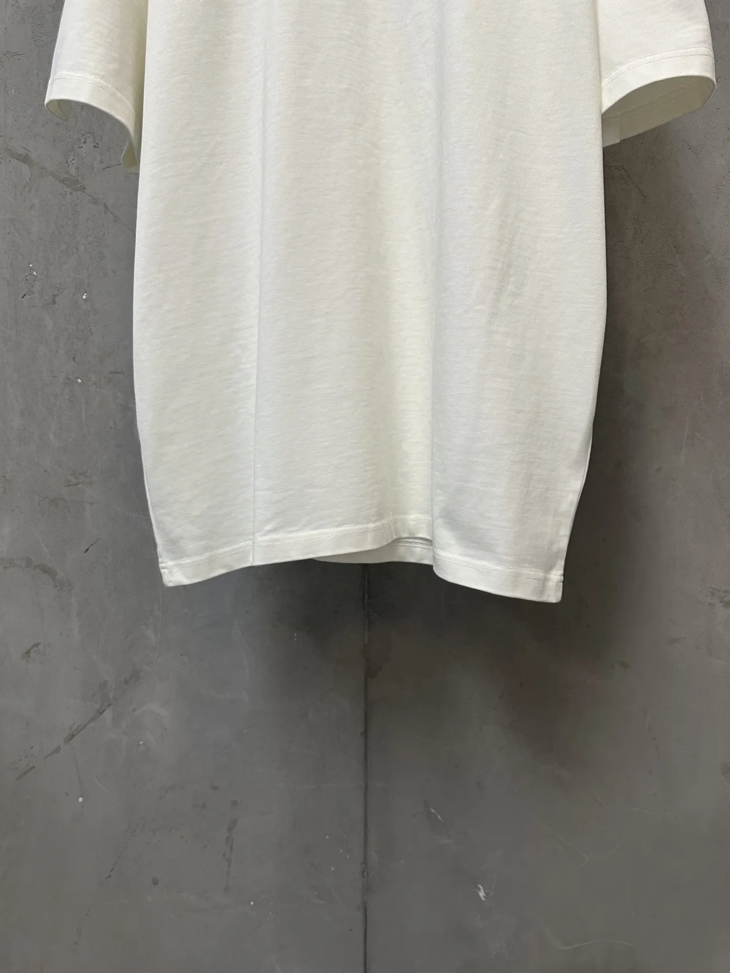Embroidered Logo Heavyweight Cotton T-Shirt D19011585 — view 4