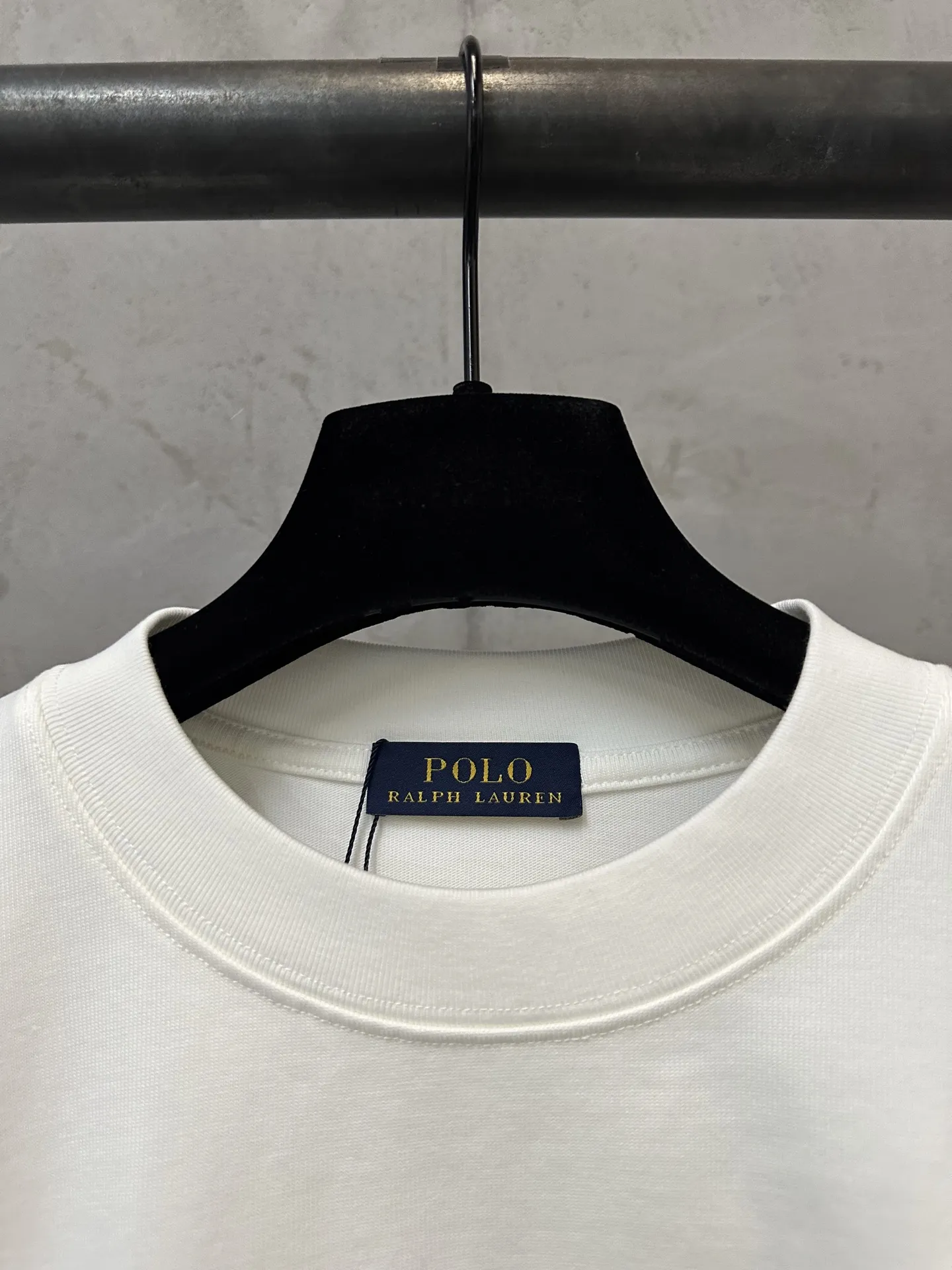 Embroidered Logo Heavyweight Cotton T-Shirt D19011585 — view 5