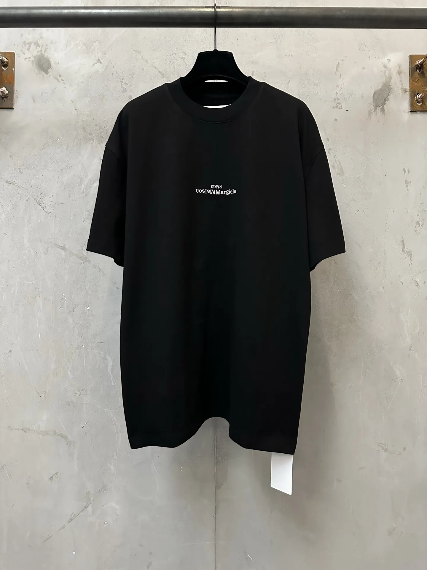 MM6 Maison Margiela Logo Embroidered Heavyweight T-Shirt D19011572